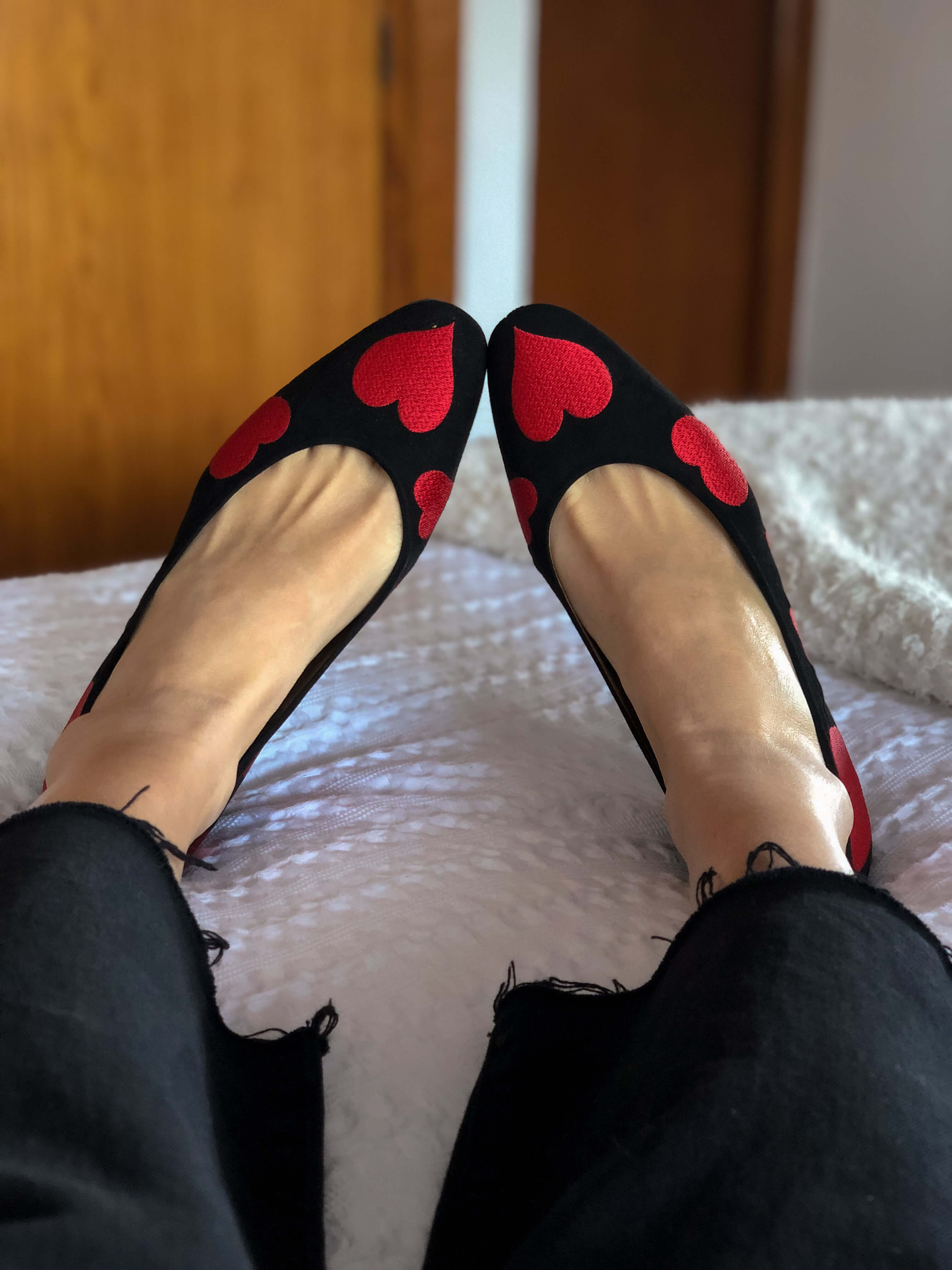 Momoc womens vegan Flats Red Heart