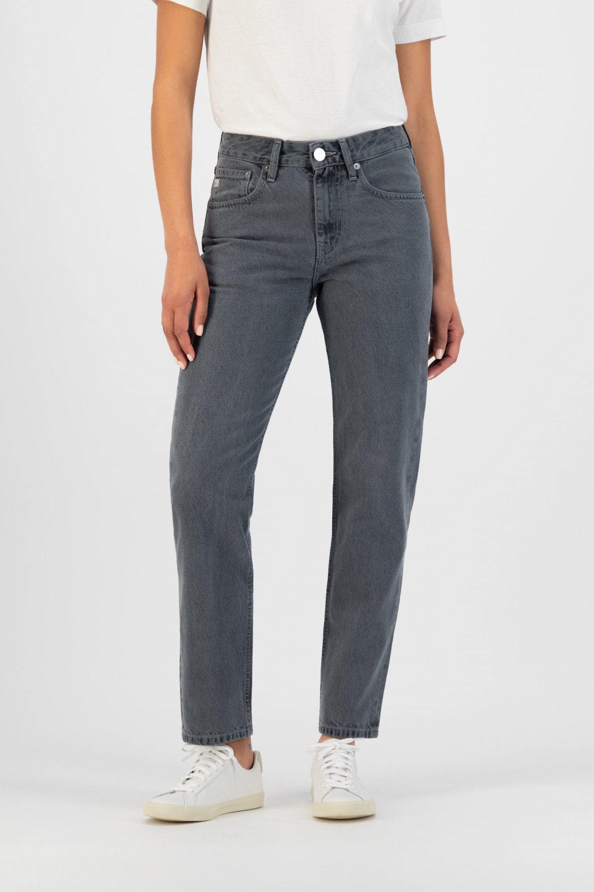 MUD Jeans Damen vegan Jeans Easy Go Stone Grey