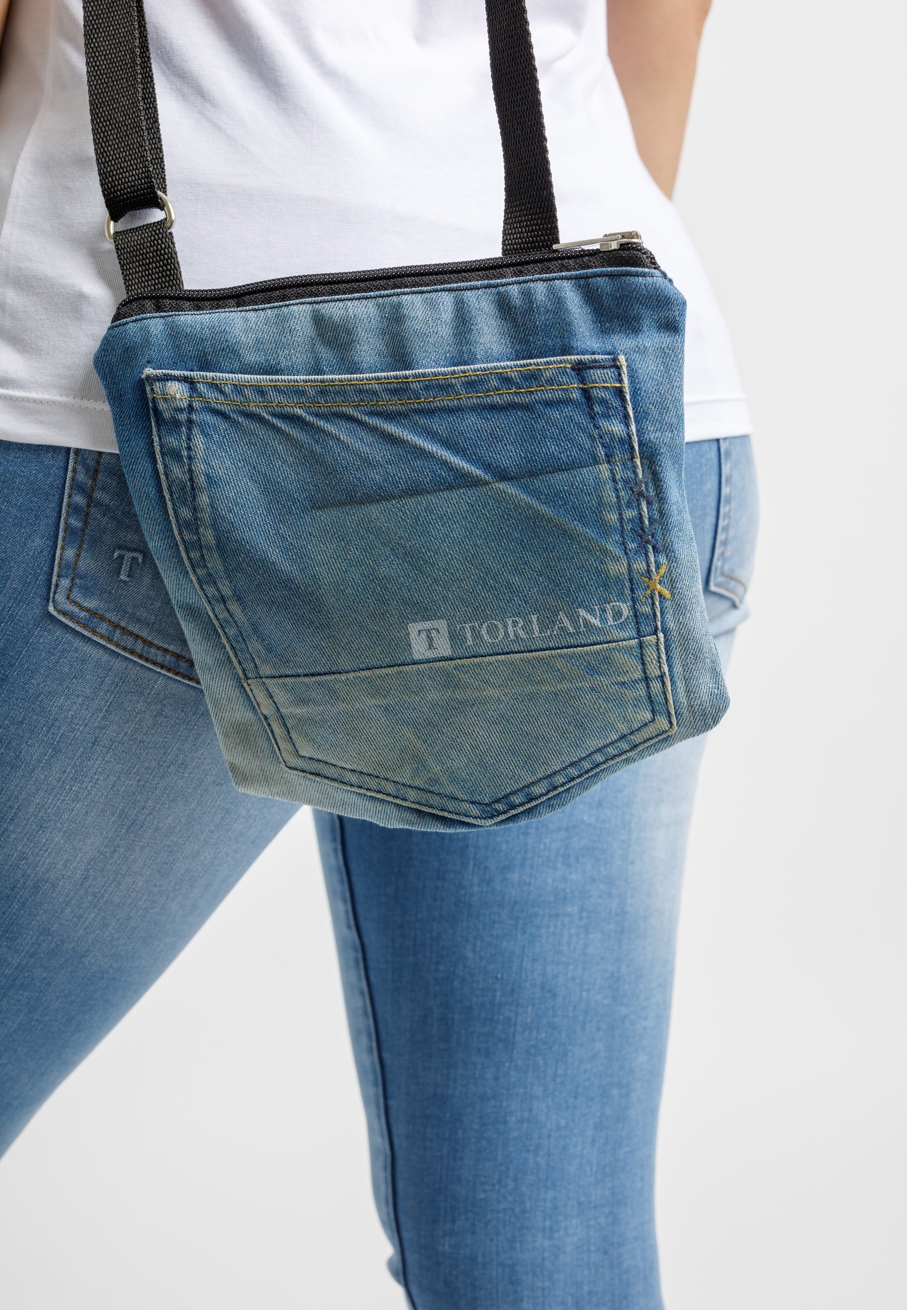 TORLAND Crossbodytas Upcycled Tabea Denim Blue