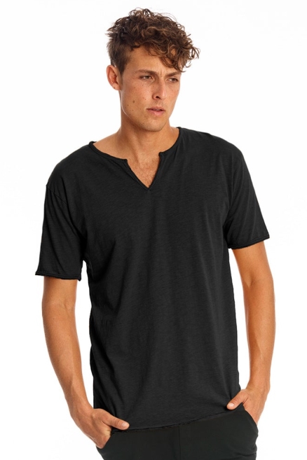 Image of RAVENS VIEW IBIZA mannen vegan T-Shirt Eros Zwart