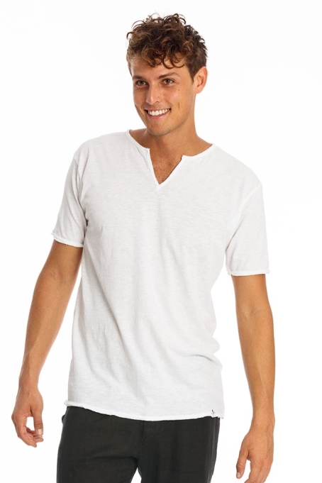 Image of RAVENS VIEW IBIZA mannen vegan T-Shirt Eros Wit