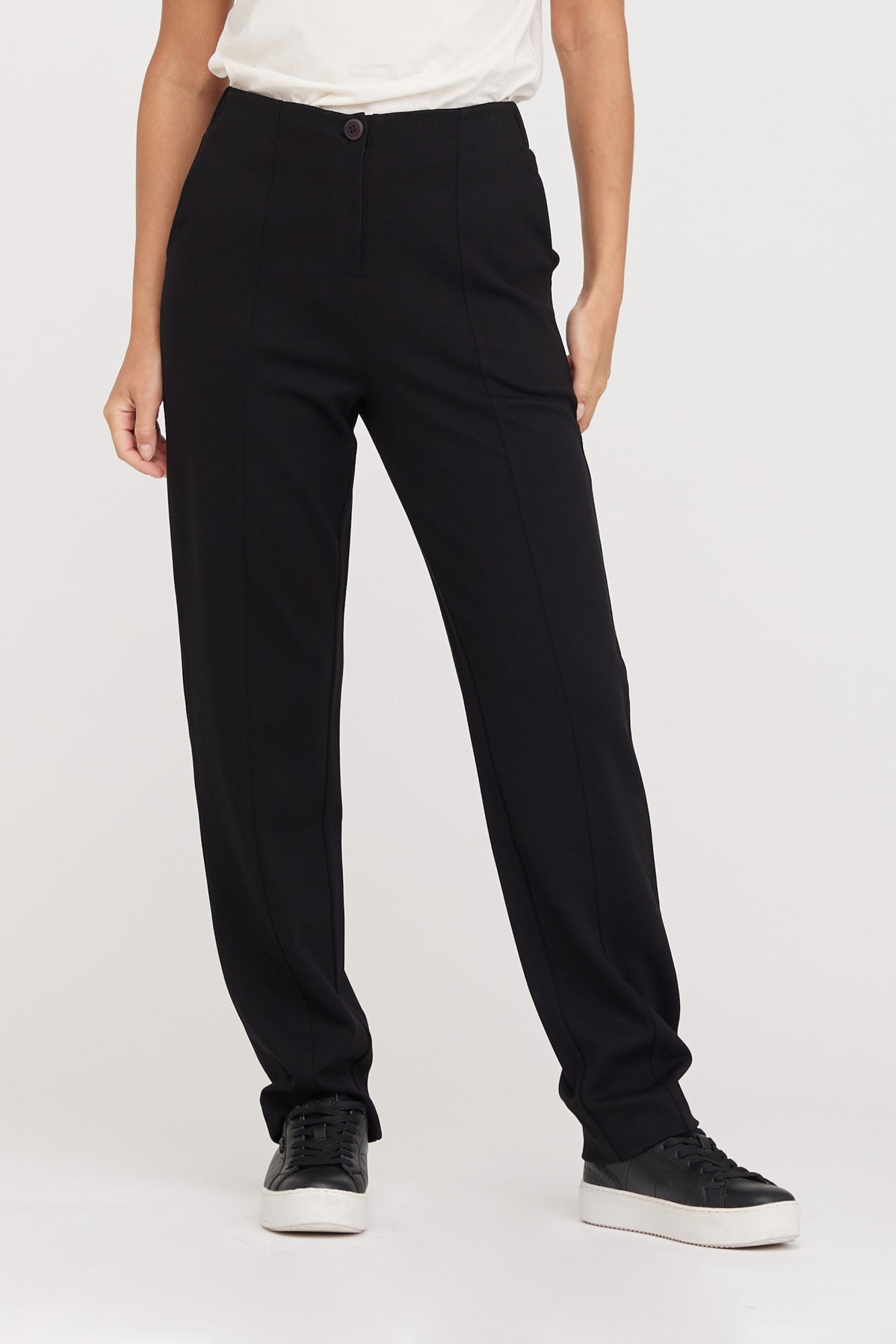 Image of LAURIE dames vegan Broek Diana Relaxed Ml Zwart