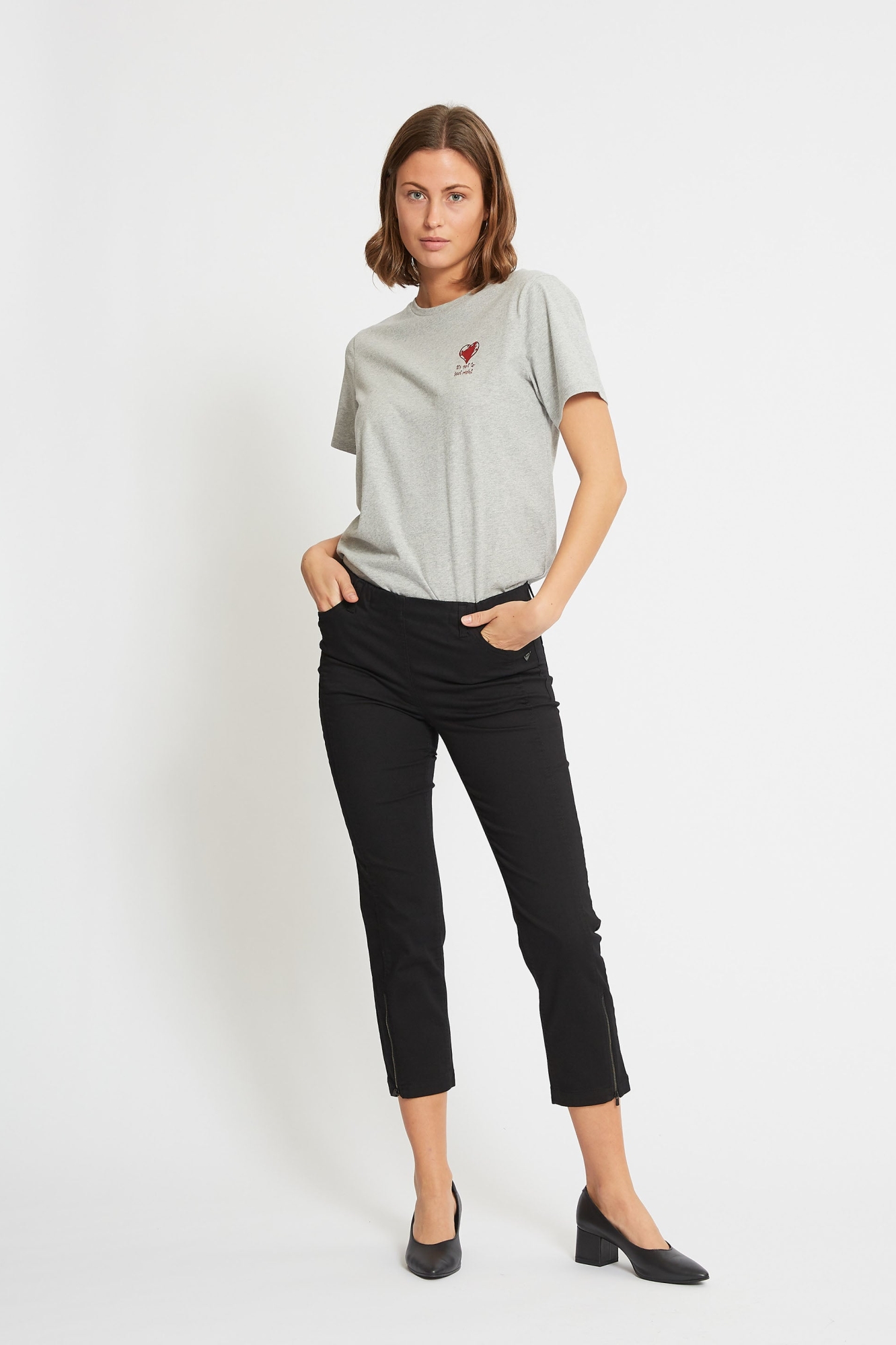 LAURIE Damen vegan Hose Piper Regular Crop Schwarz