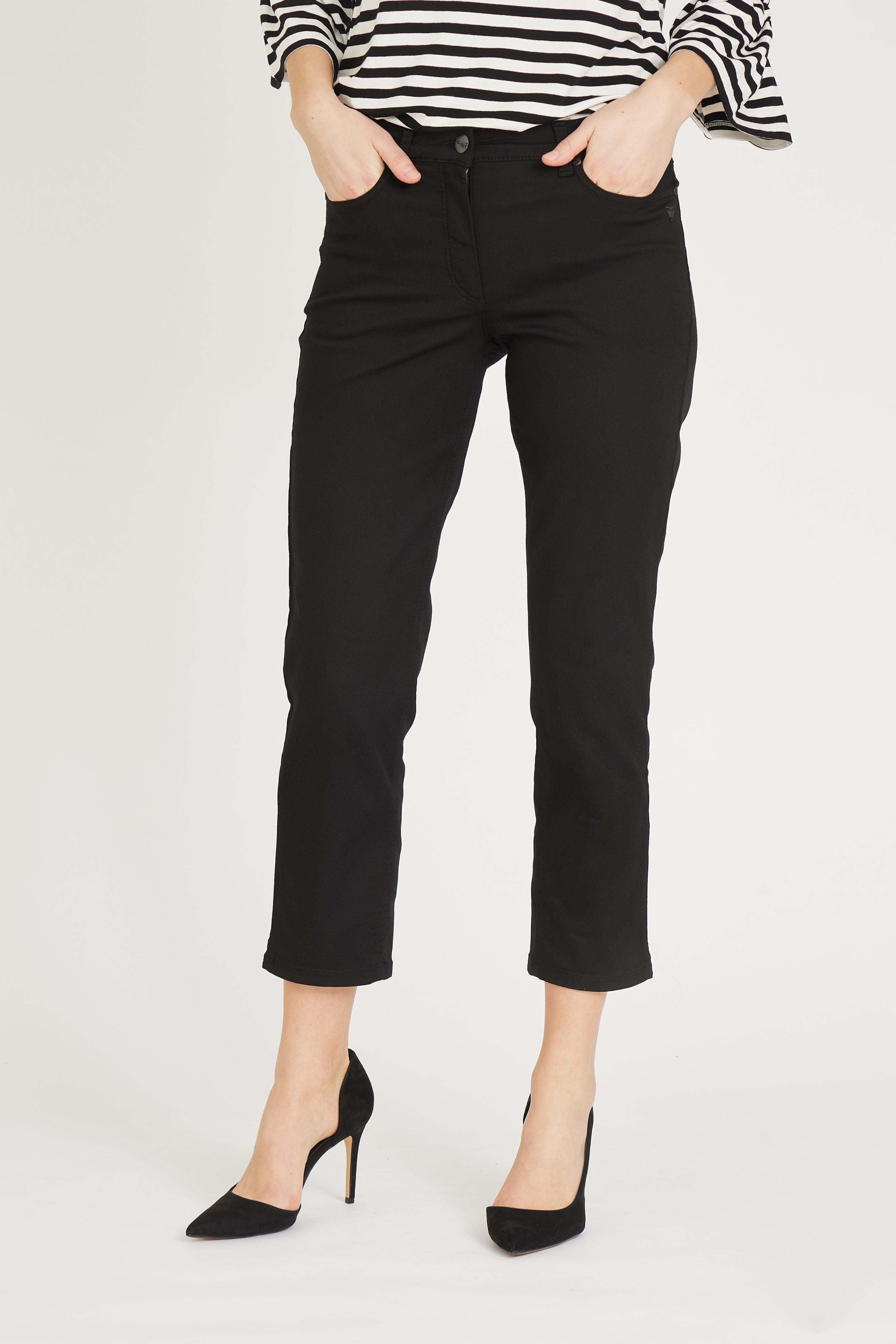 LAURIE Damen vegan Hose Charlotte Regular Crop Schwarz