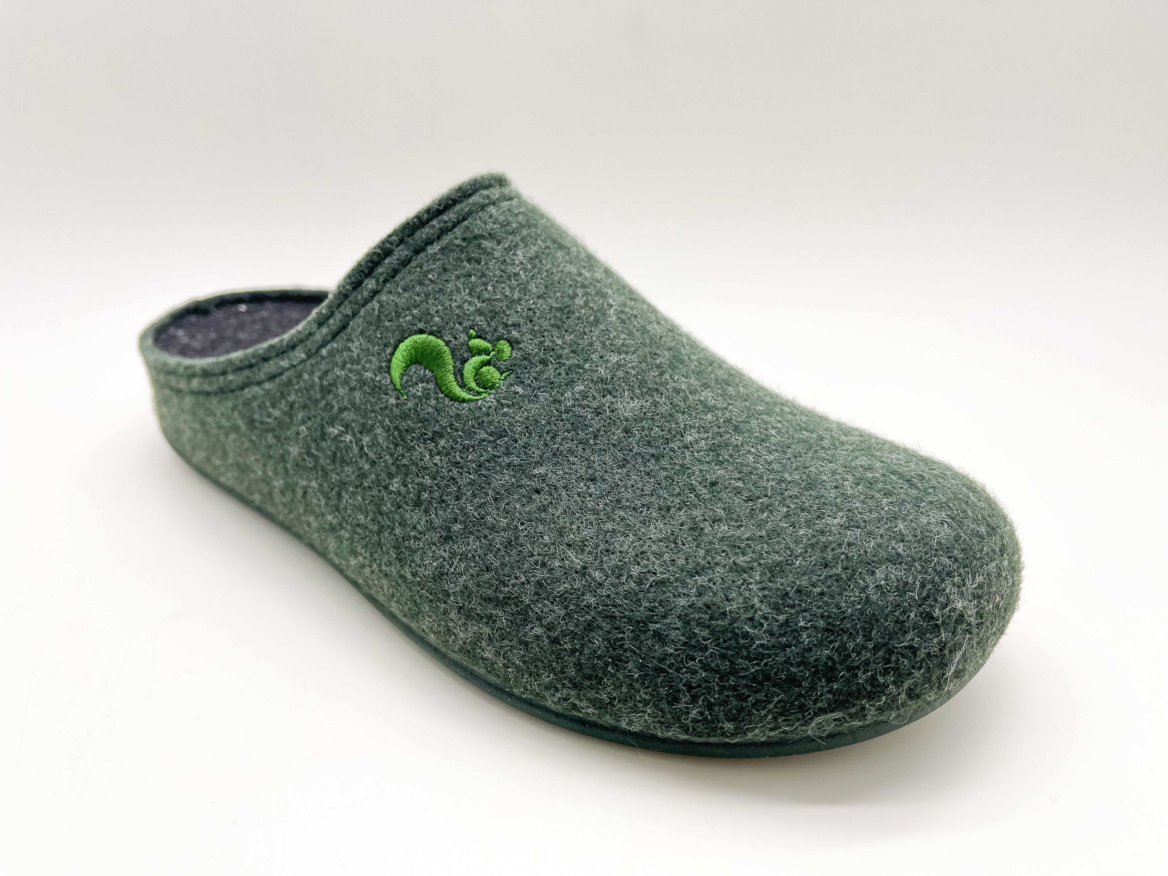 thies men vegan Slipper Recycled Pet Forest Green