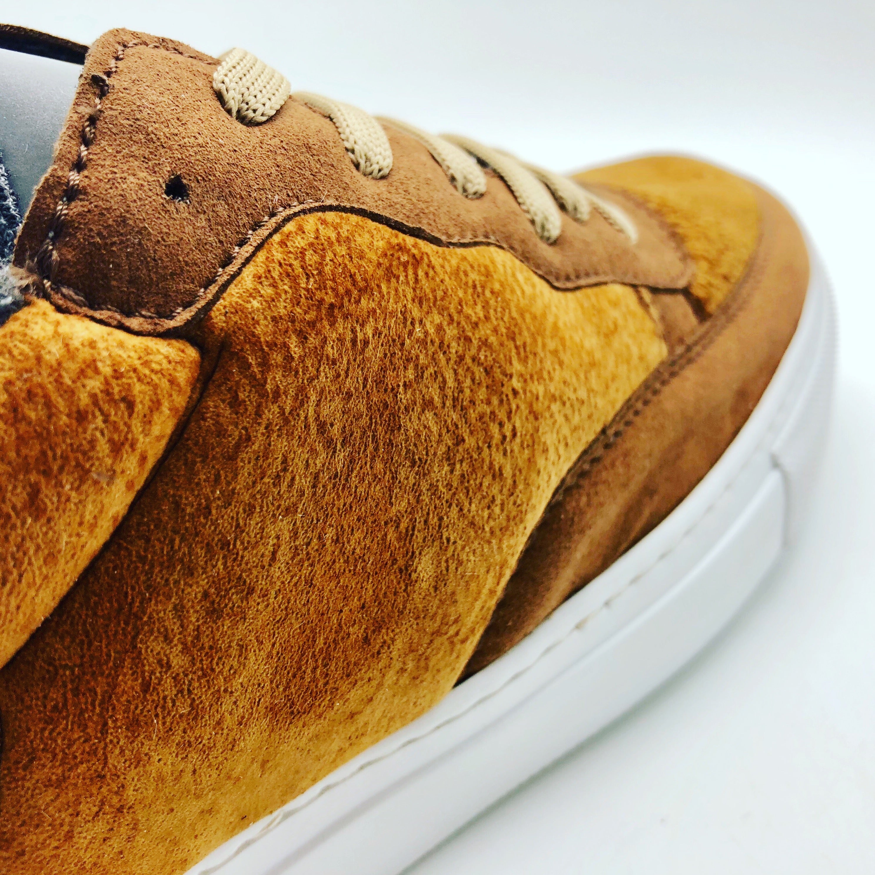 nat-2 men vegan Sneakers Fungi Brown & White