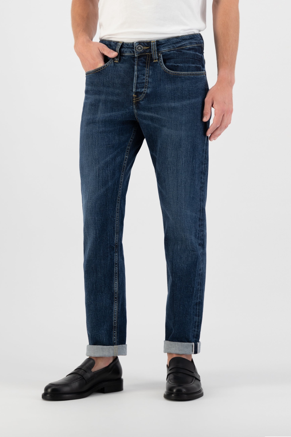 MUD Jeans mannen vegan Jeans Easy Se Medium Aged Blauw product