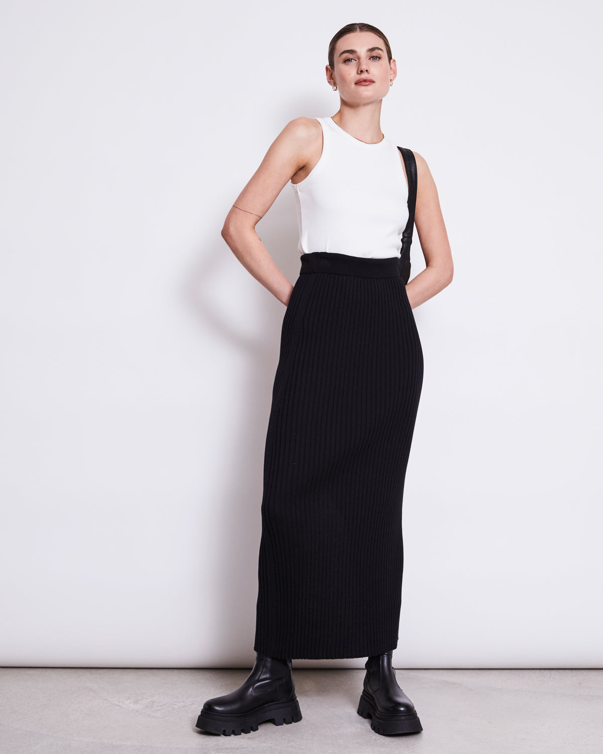JAN 'N JUNE womens vegan Knit Skirt Ebba Black