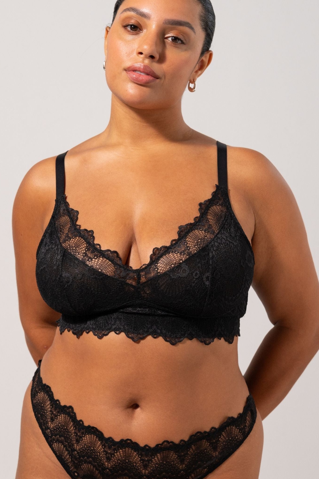 Understatement Damen vegan Bralette Lace Support Schwarz