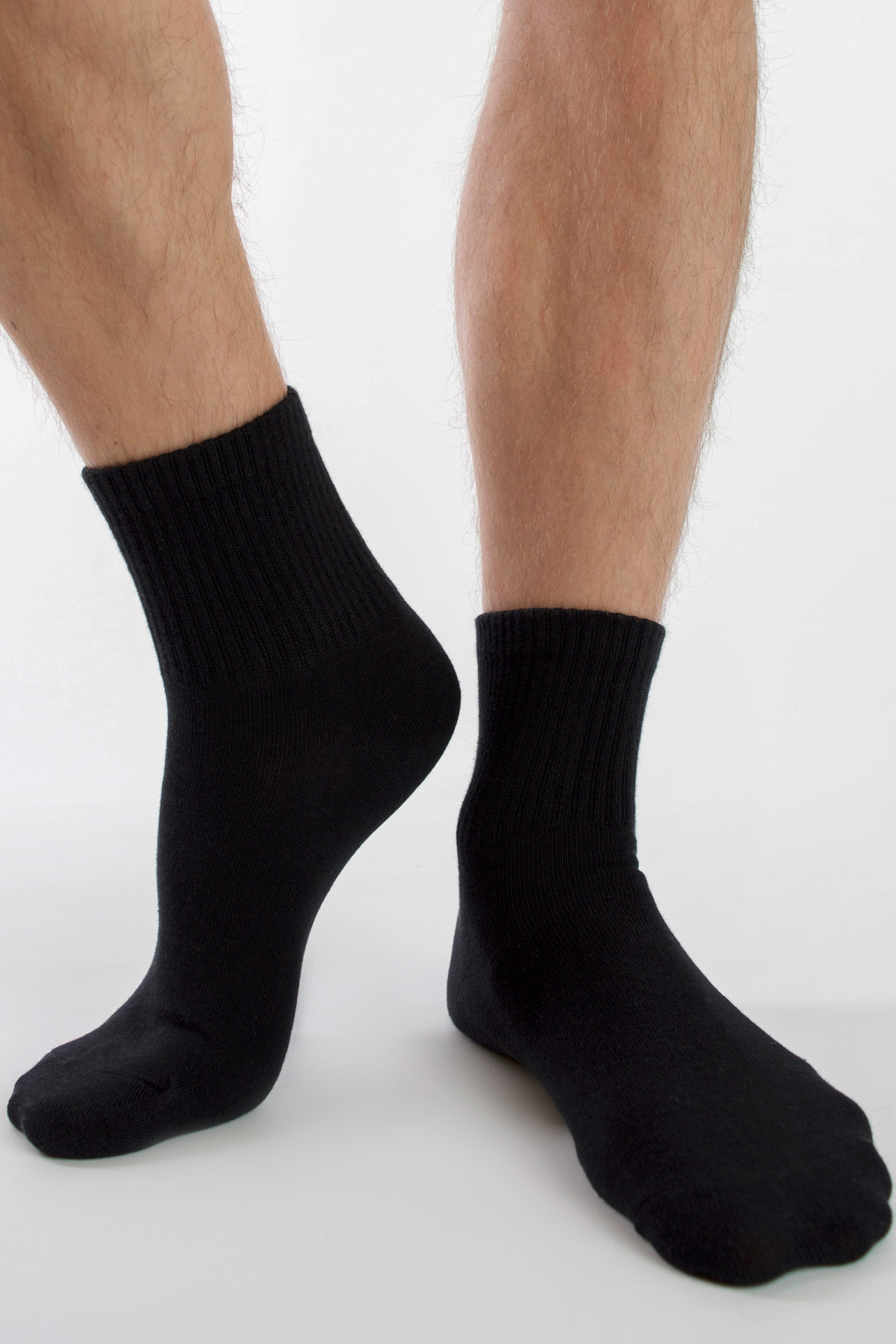 Honest Basics men vegan Socks 4-Pack Black
