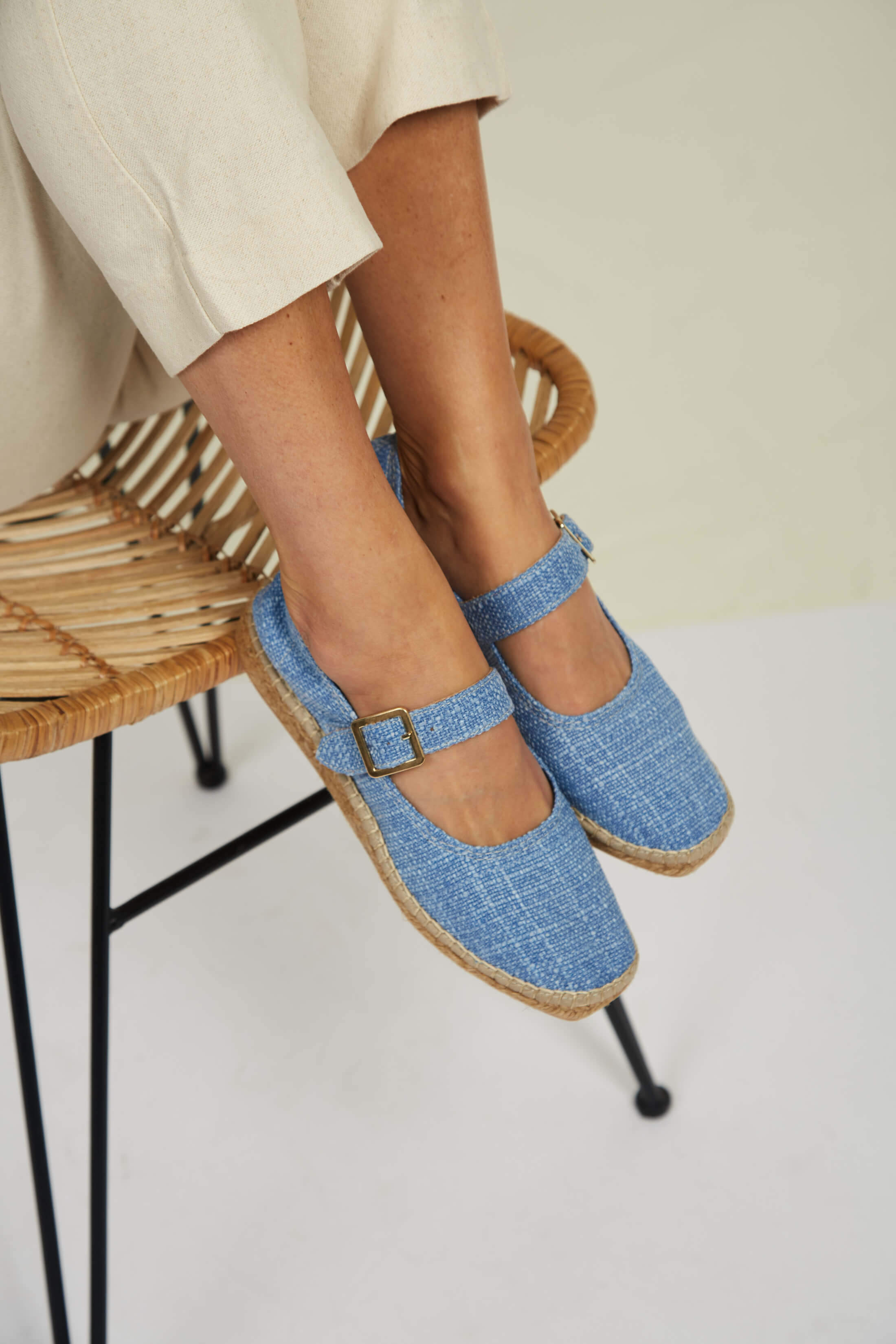 Momoc Damen vegan Chinchón Flats Blau