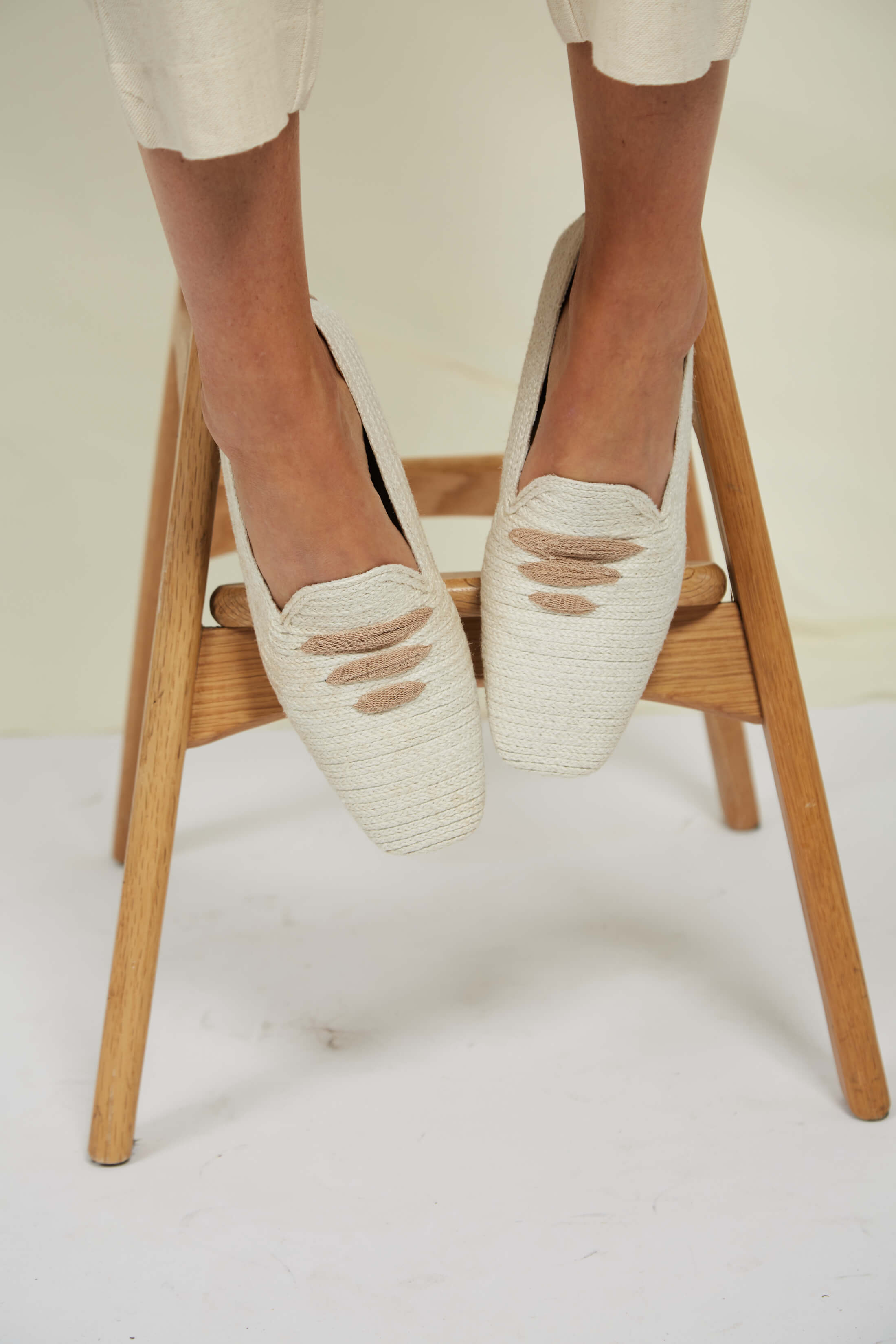 Momoc womens vegan Loafers Casablanca Jute Moccasin White