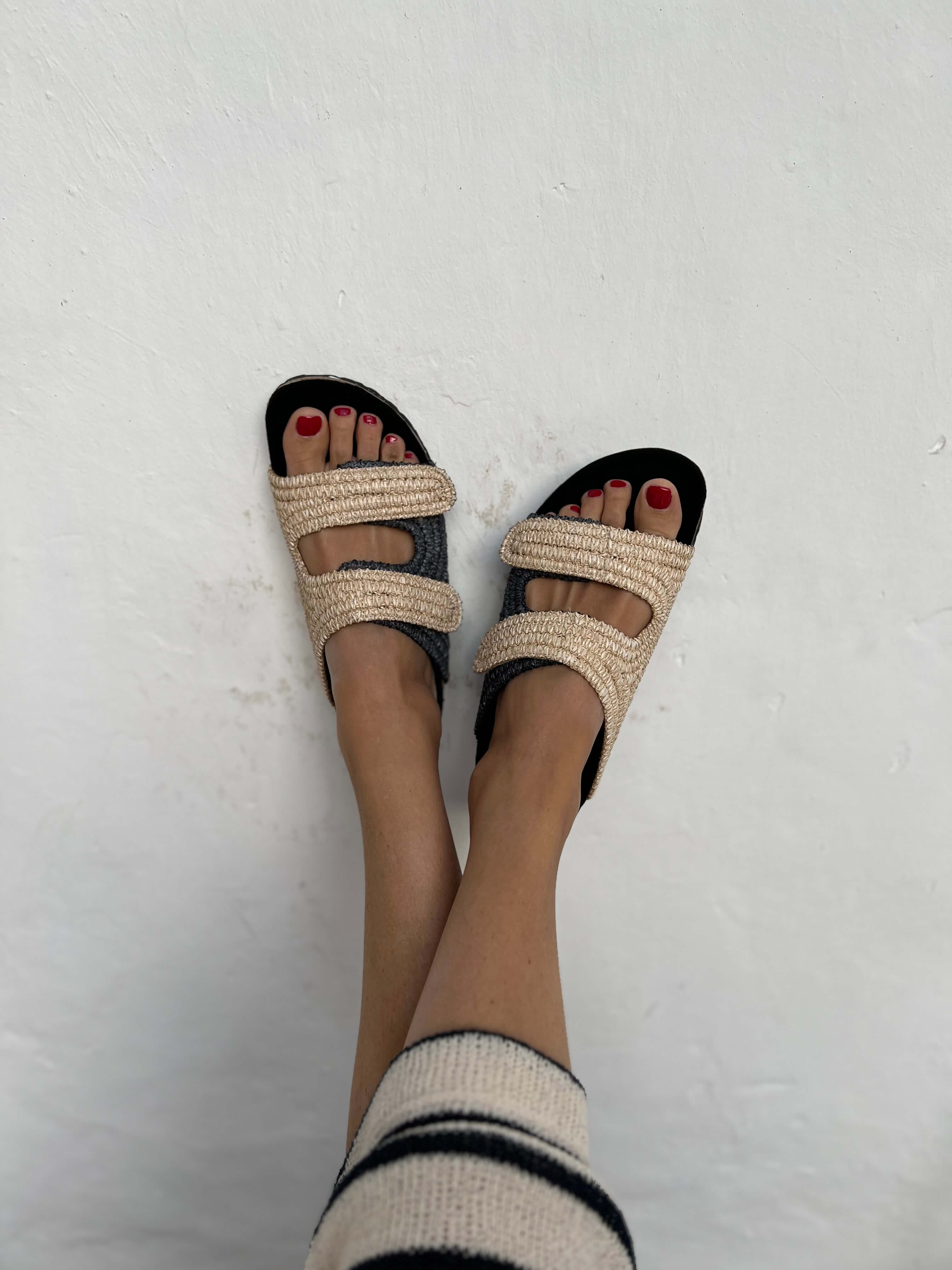 Momoc womens vegan Sandals Rafia Sand Grey