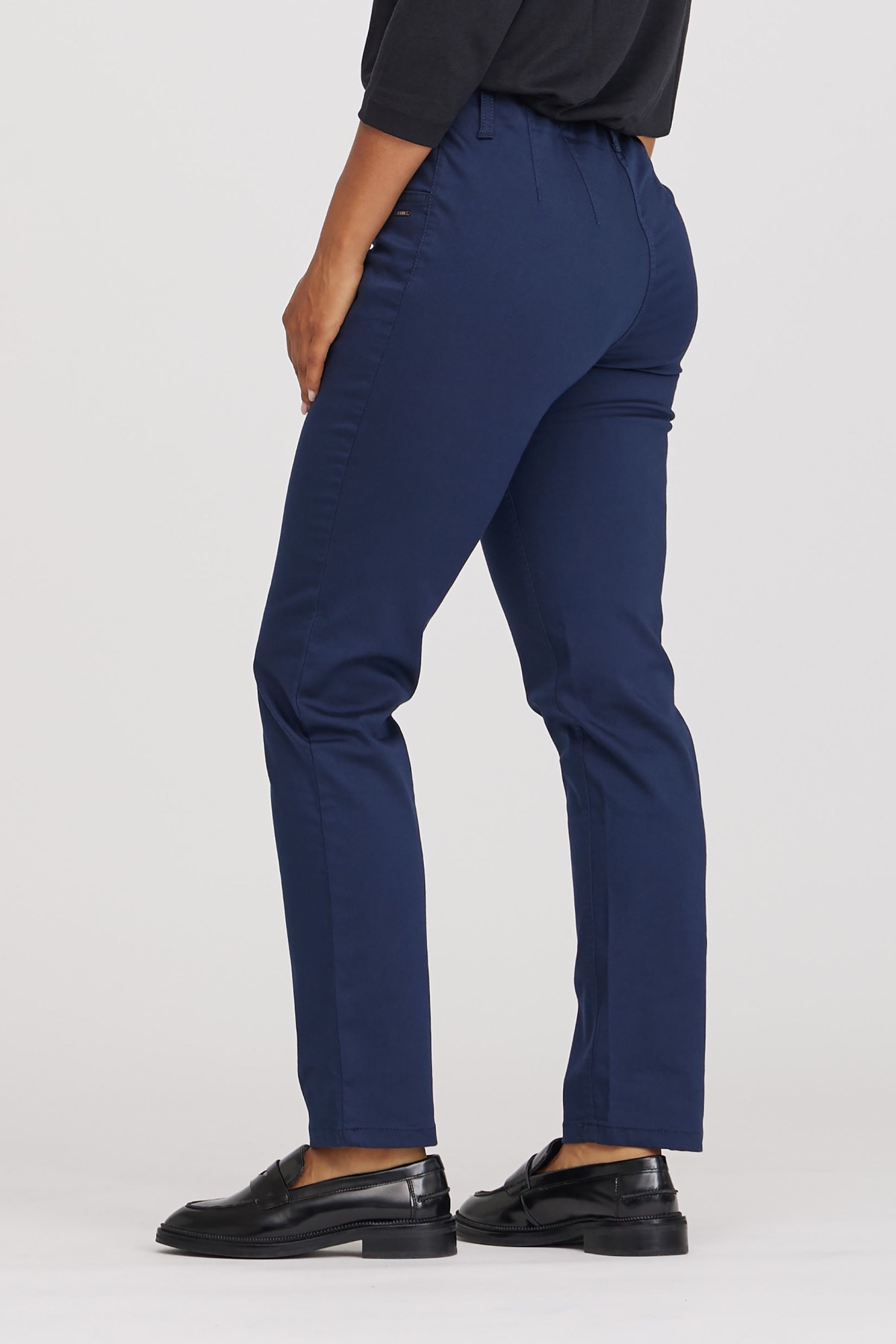 Image of LAURIE dames vegan Broek Kelly Regular Sl Marineblauw
