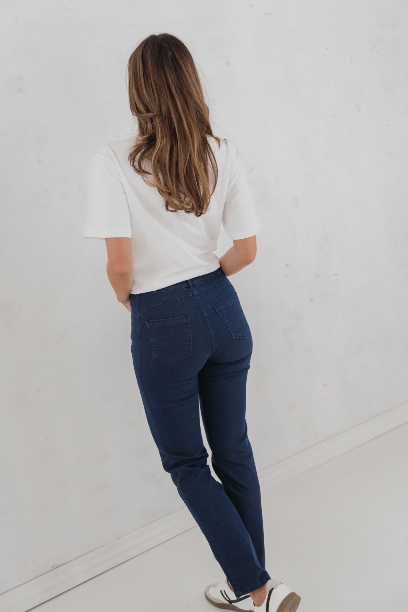 LAURIE Damen vegan Serene 5-Pocket Regular Ml - Dunkelblauer Denim