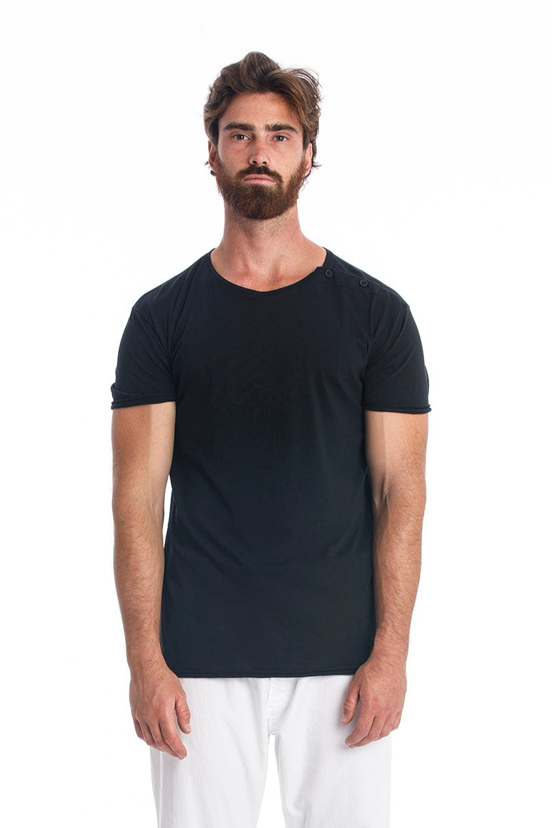 RAVENS VIEW IBIZA Herren vegan T-Shirt Egan Button Schwarz