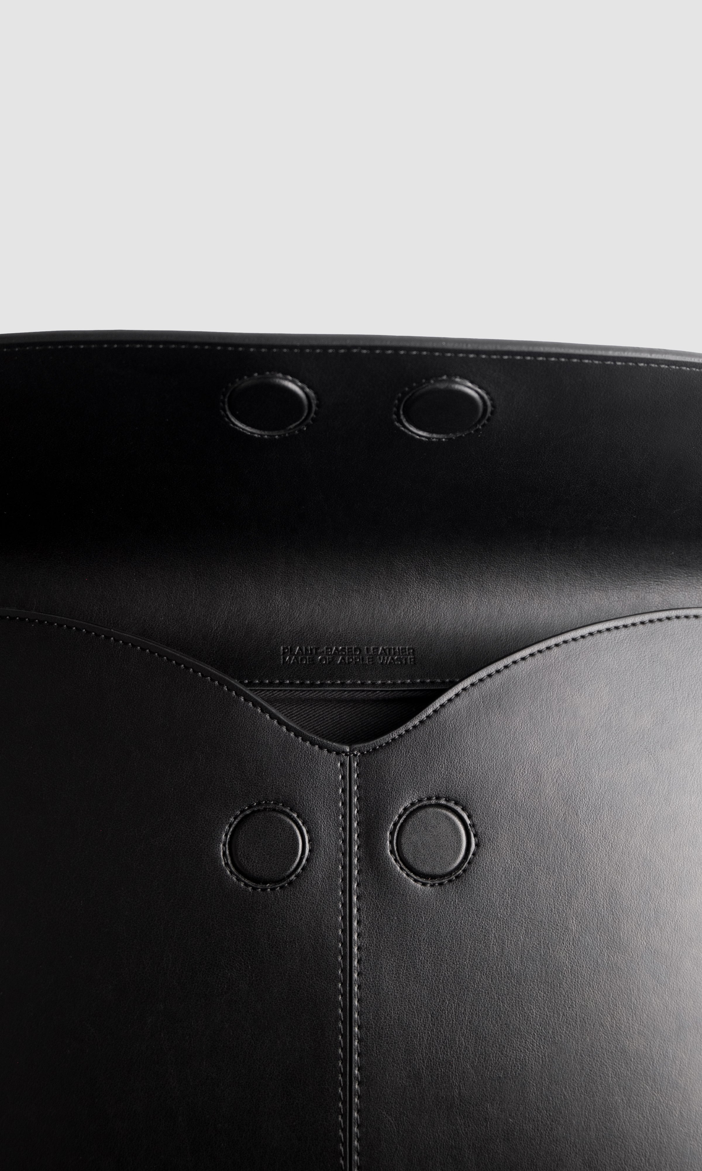 83423 - Herren vegan Laptoptasche Loyauté Schwarz 83423 - Herren vegan Laptoptasche Loyauté Schwarz