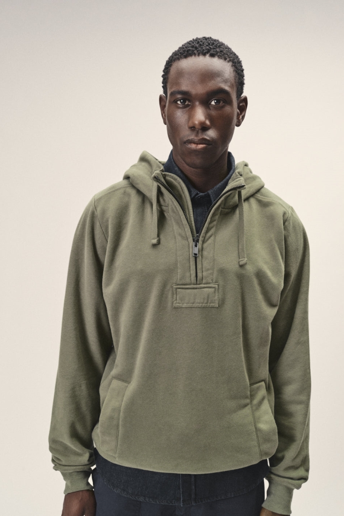 Image of WOTE mannen vegan Sweatshirt Oliv