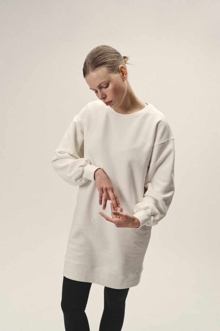 Image of WOTE dames vegan Sweatjurk Gebroken Wit