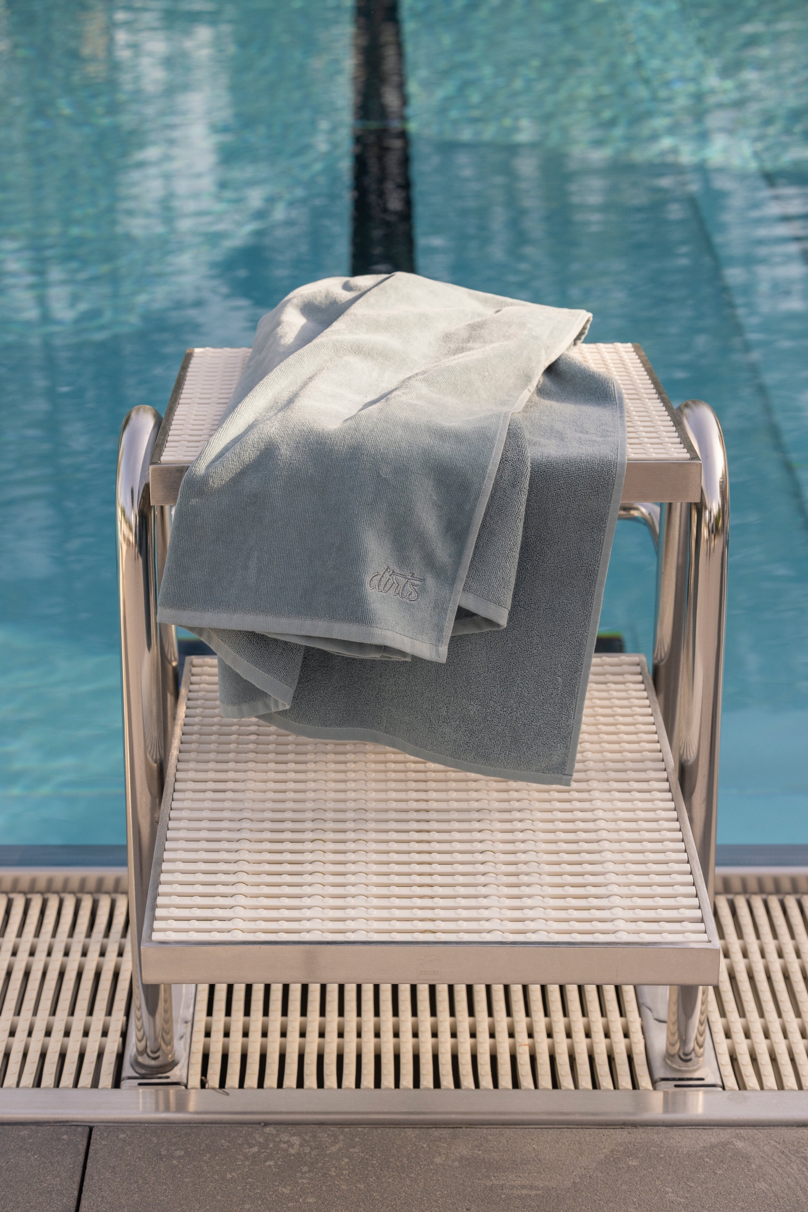 DIRTS unisex vegan Towel Dusty Petrol
