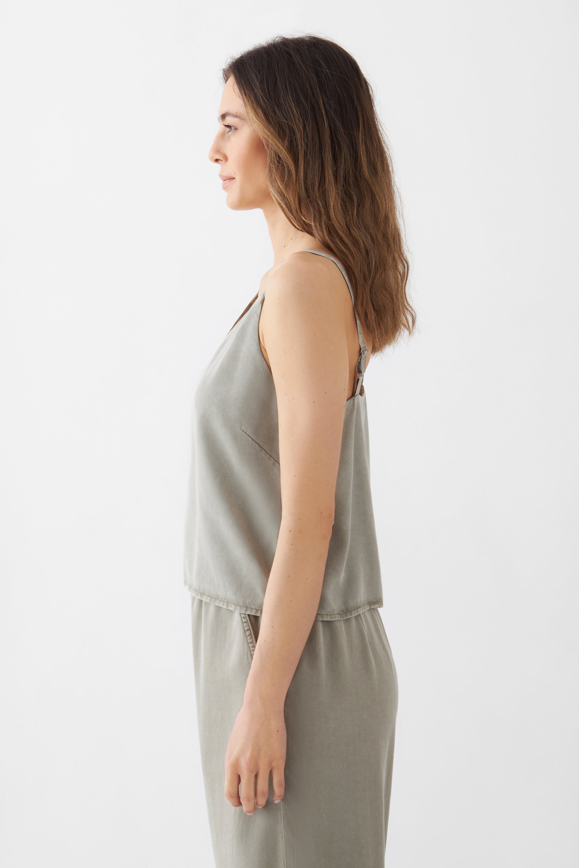 Dawn womens vegan Top Spring Rock Olive