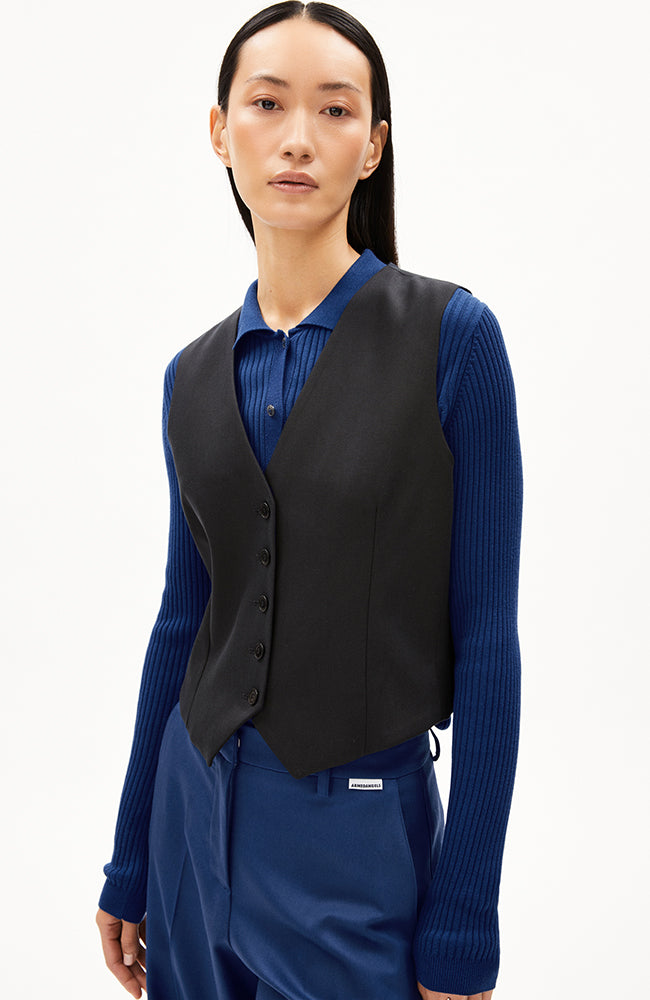 ARMEDANGELS womens vegan Vest Sineriaa Black