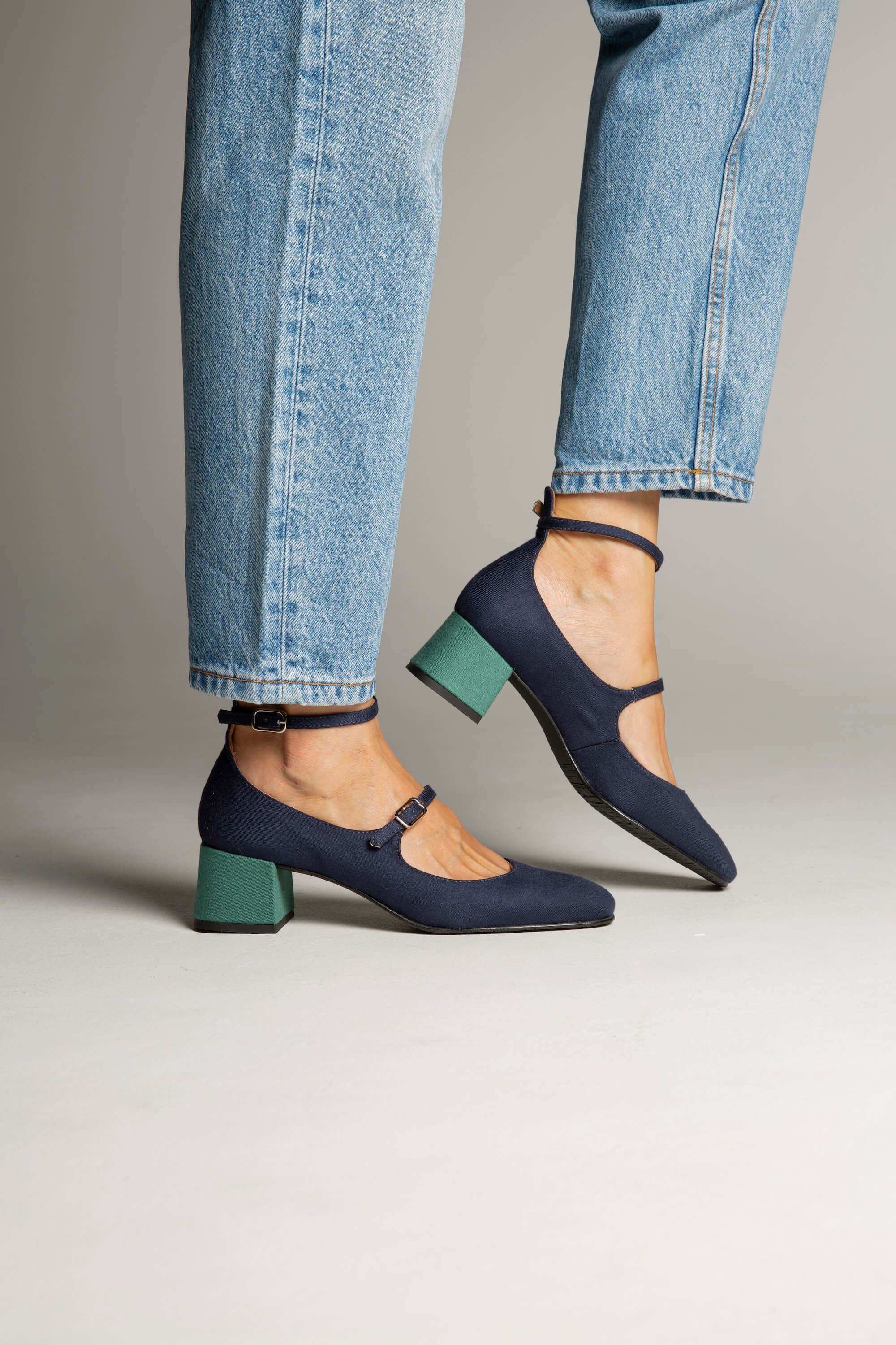 Momoc Damen vegan Absatzschuhe Bamboo Bluegreen Midi