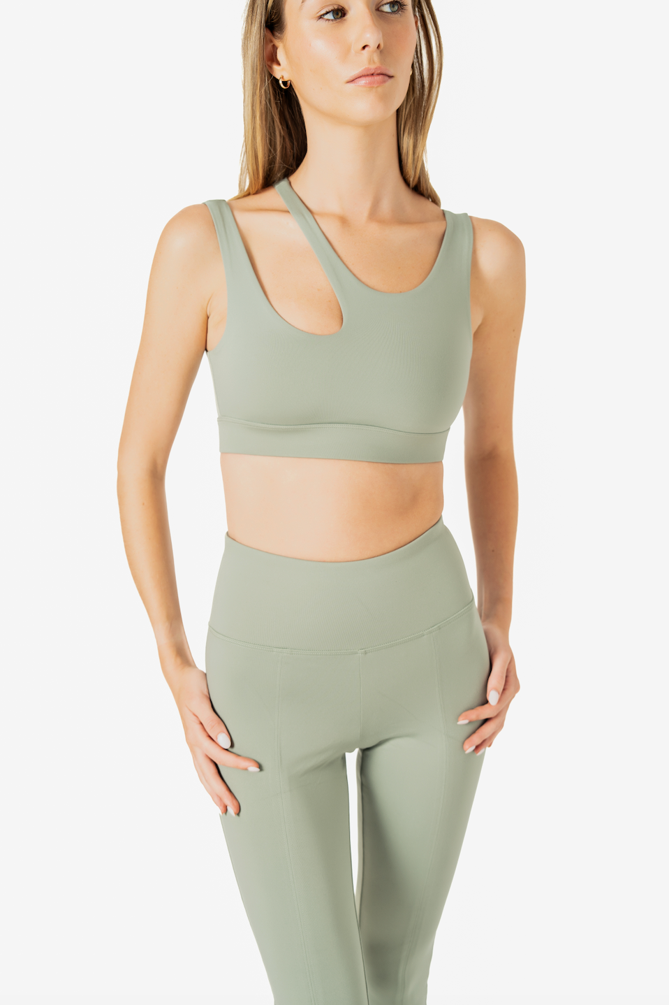 SEAAV dames vegan Sportbeha Cut Out Dusty Sage, foto 2