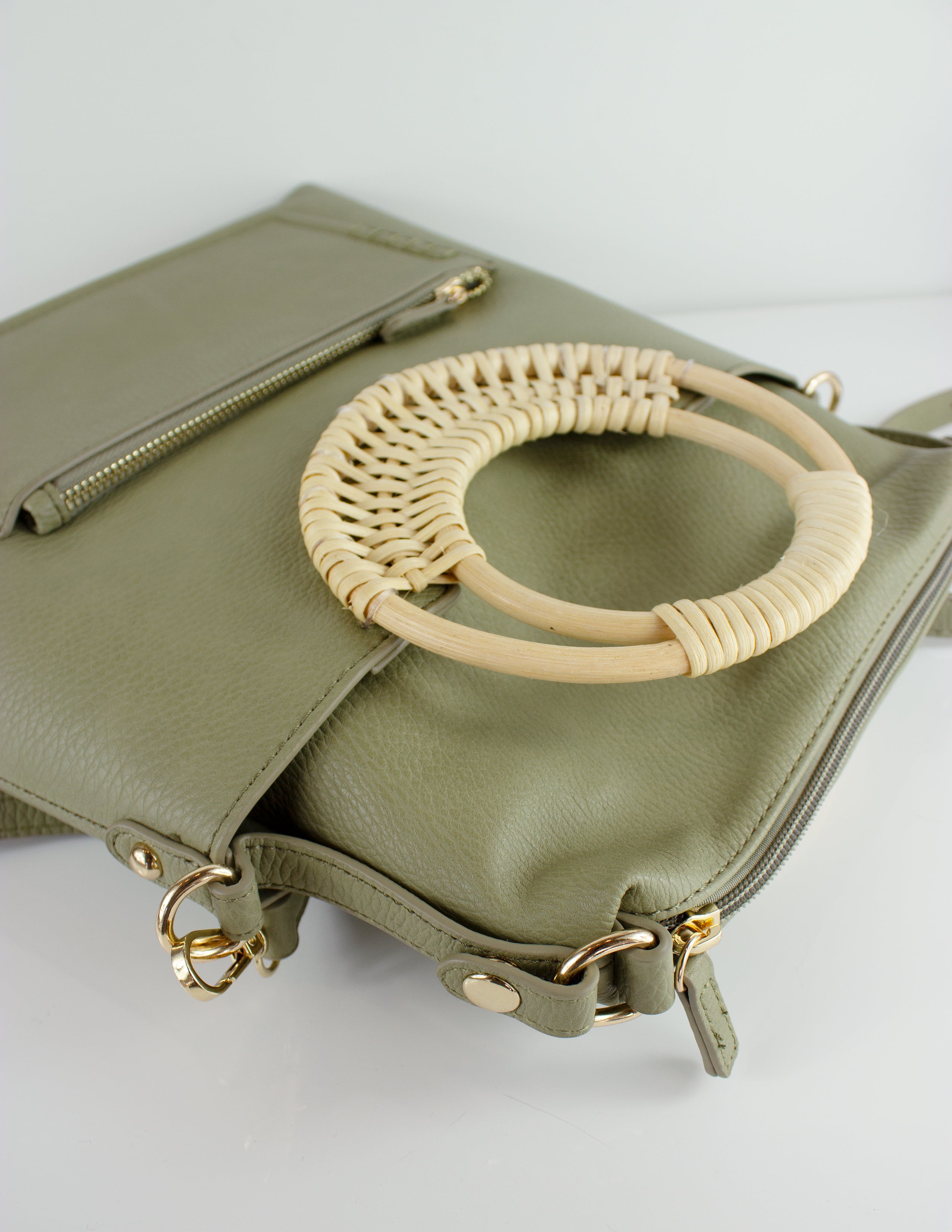 Blue District Tas Jiffy 2 In 1 Vegan Leer Pistache Groen