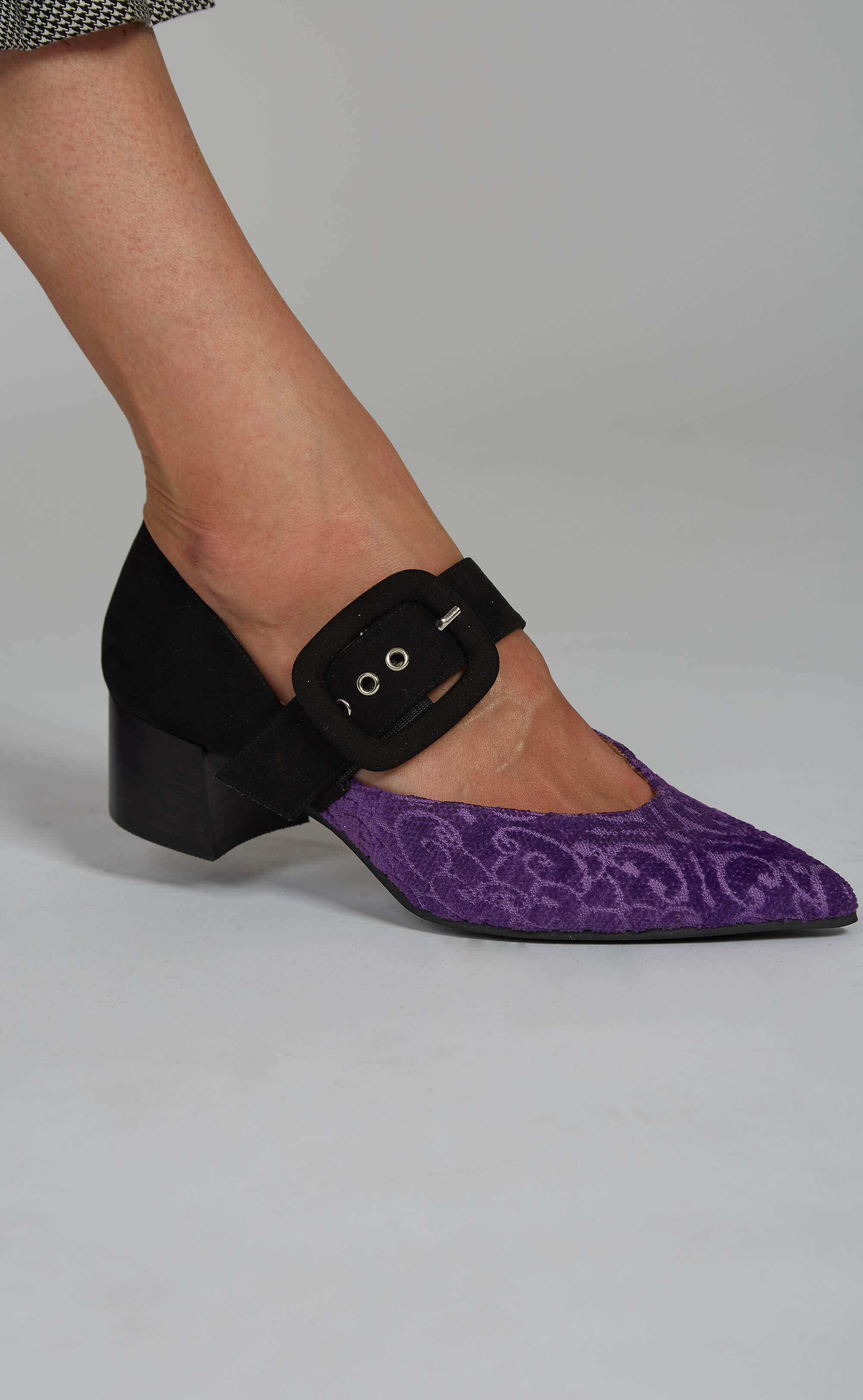 Momoc Damen vegan StÃ¶ckelschuhe Tulip Lila & Schwarz