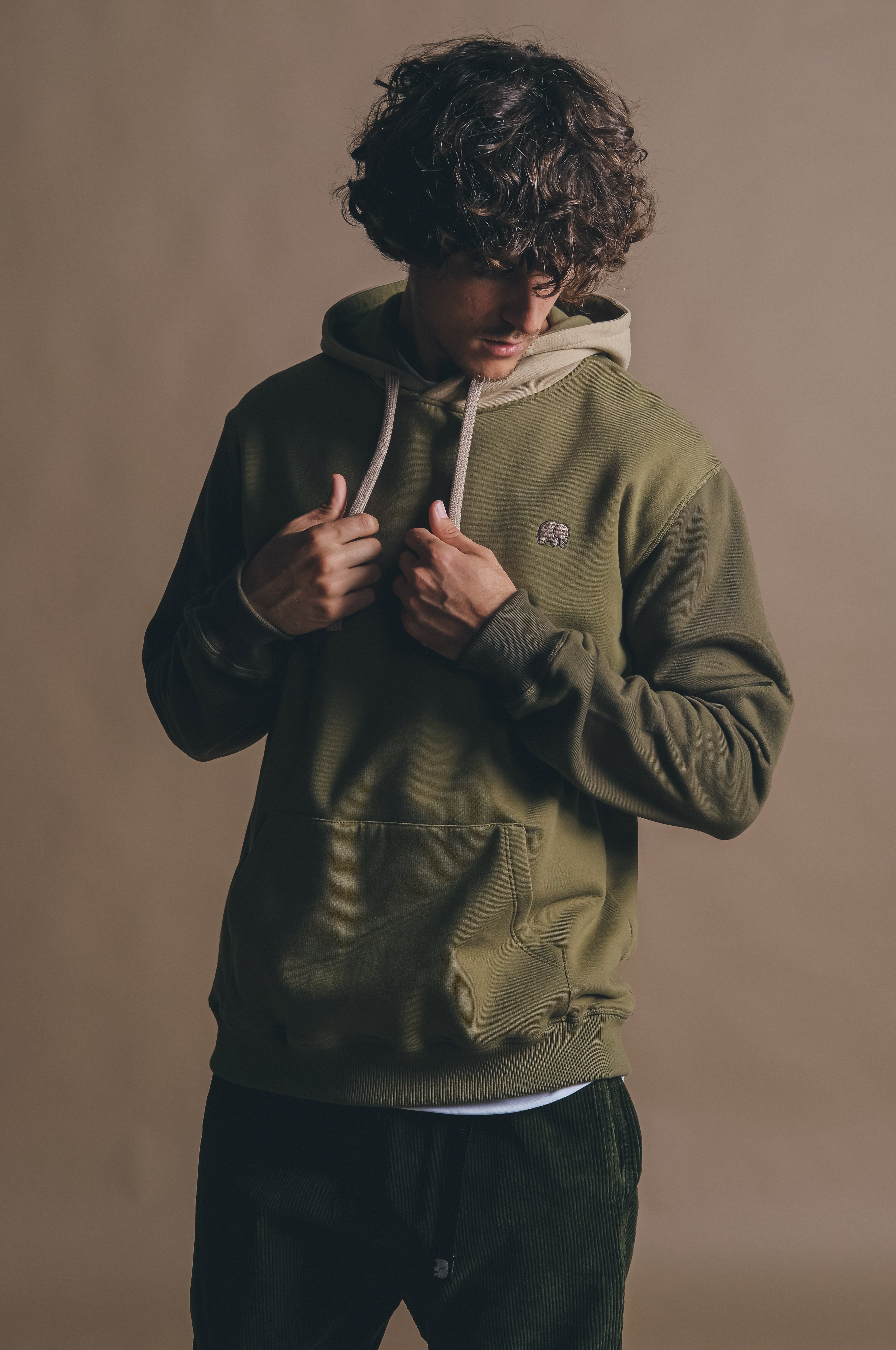 Trendsplant Herren vegan Hoodie Color Block Gothic Olive