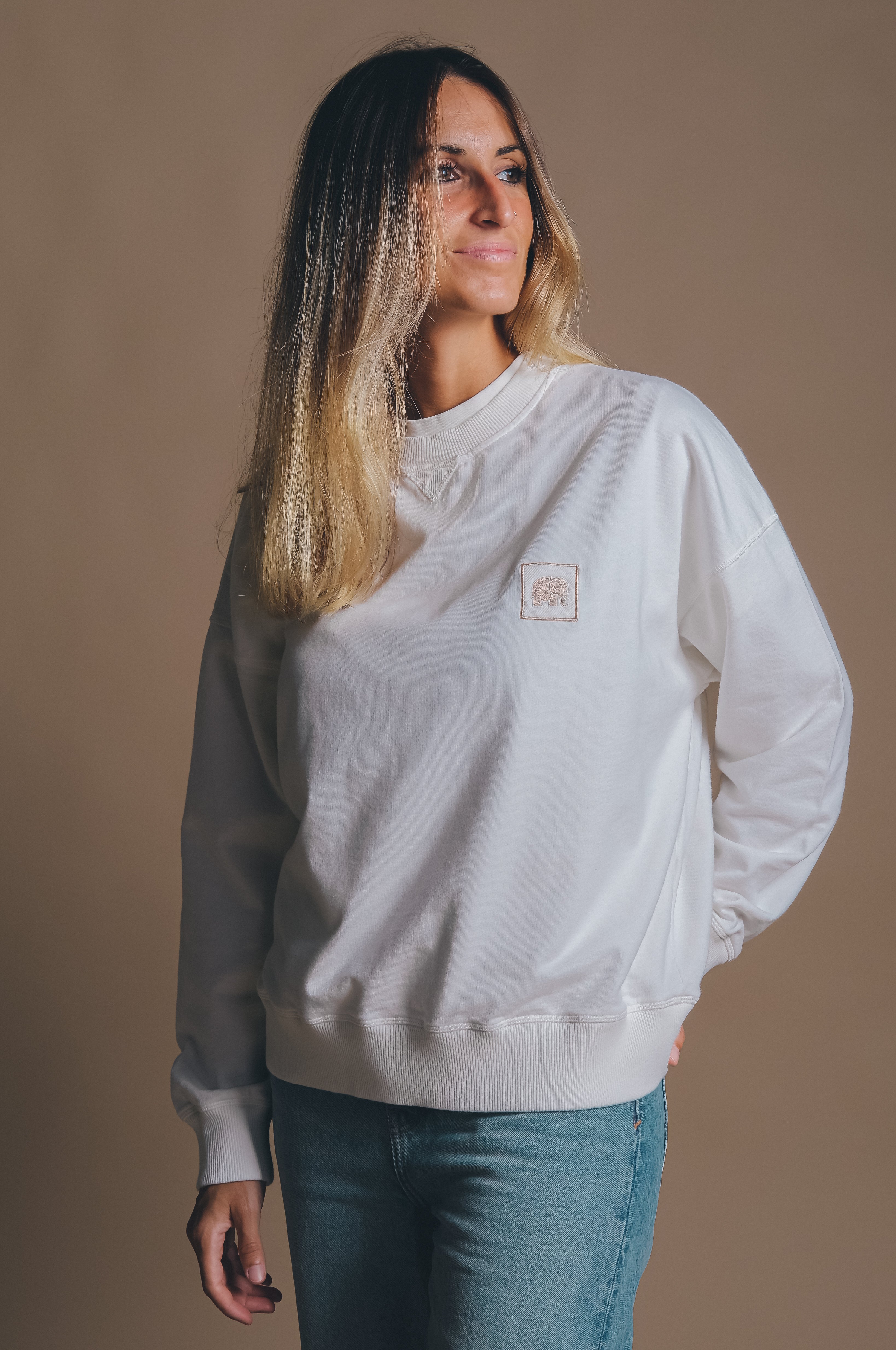 Image of Trendsplant dames vegan Oversized Trui Espliego Amandelmelkcrème