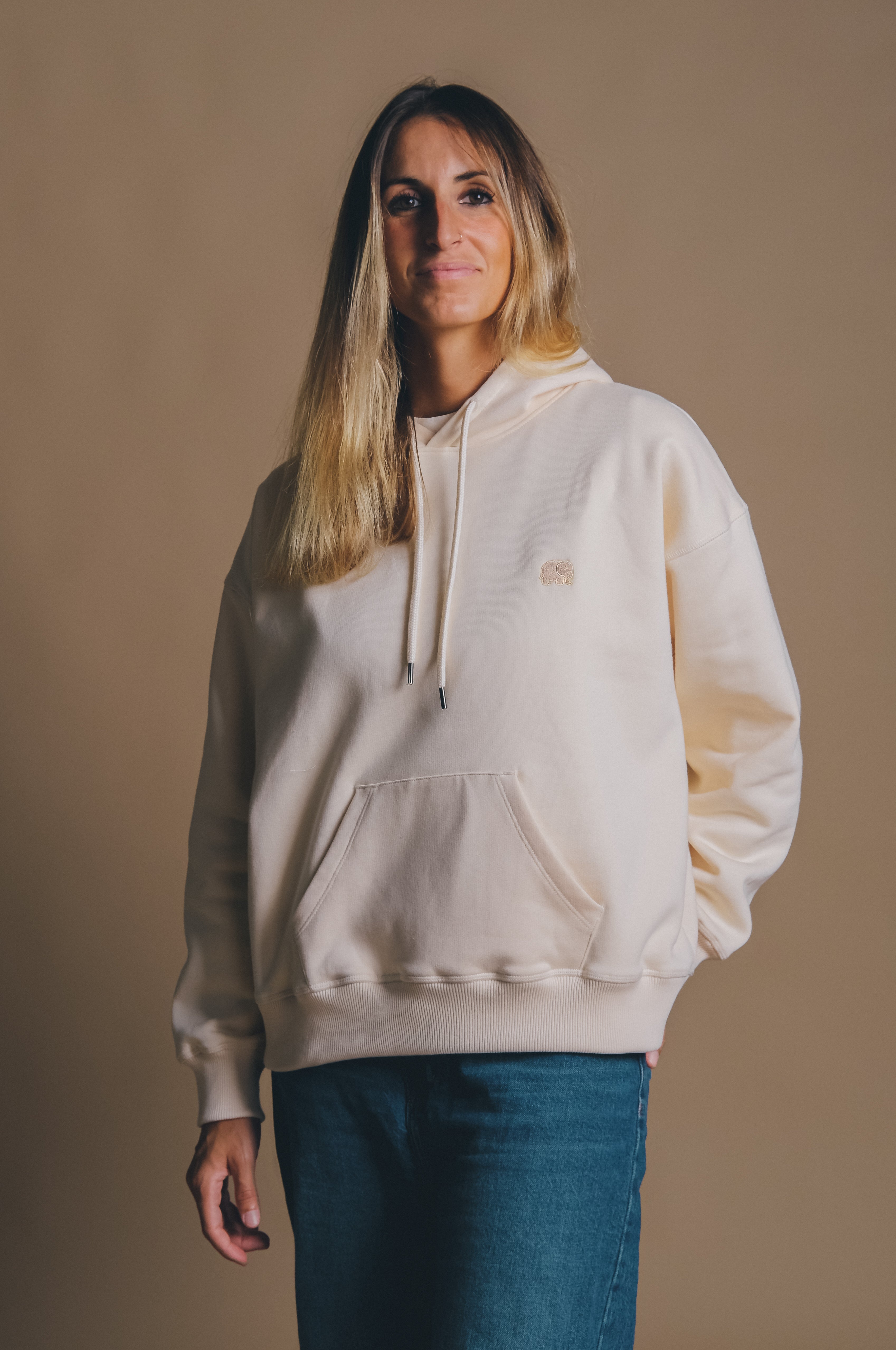 Image of Trendsplant dames vegan Oversized Hoodie Essential Crème