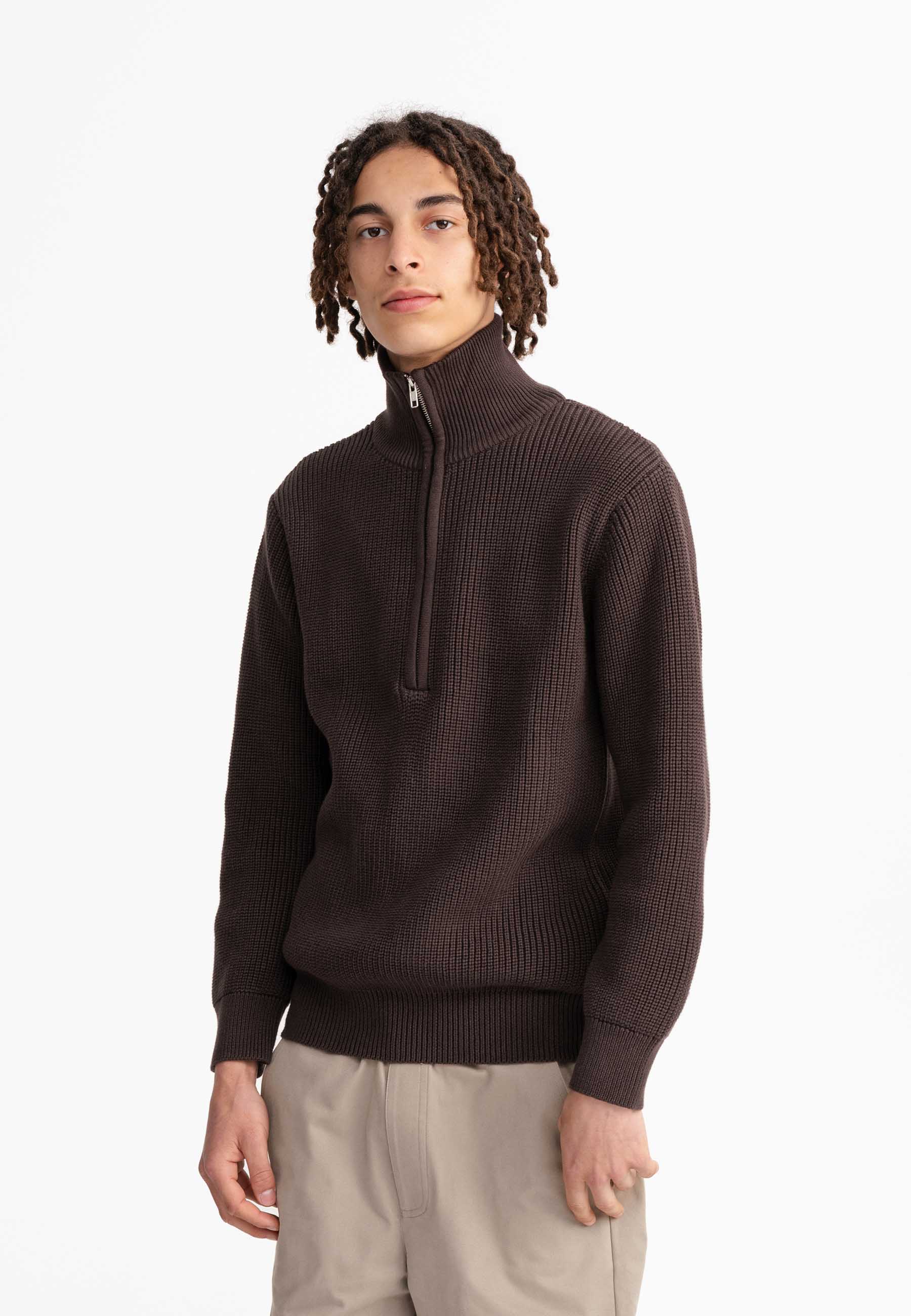 MELA men vegan Rib Knit Troyer Udai Dark Brown