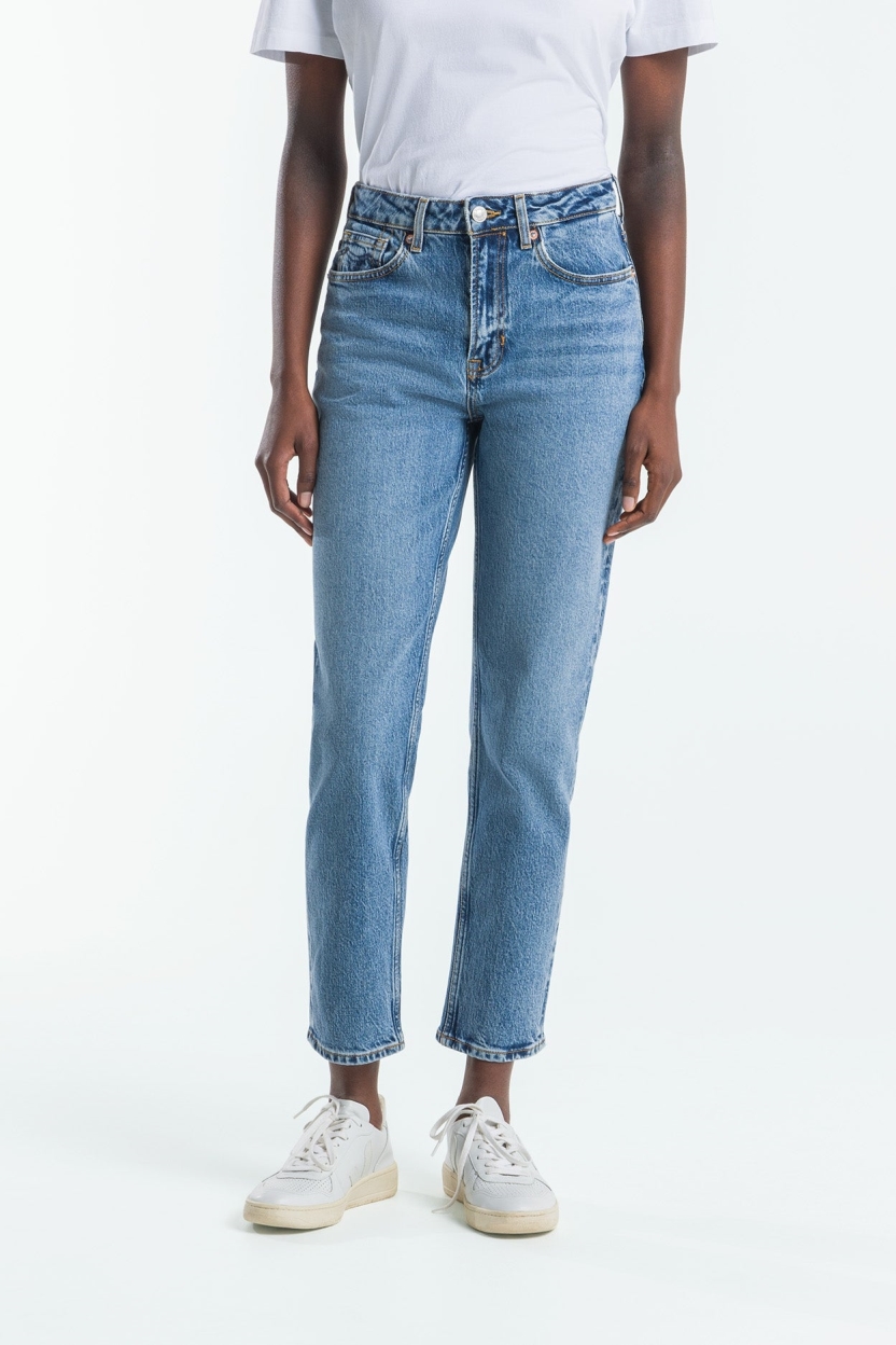 Kings Of Indigo Damen vegan Cropped Jeans Stretch Caroline Eco Xavier Blue Marble