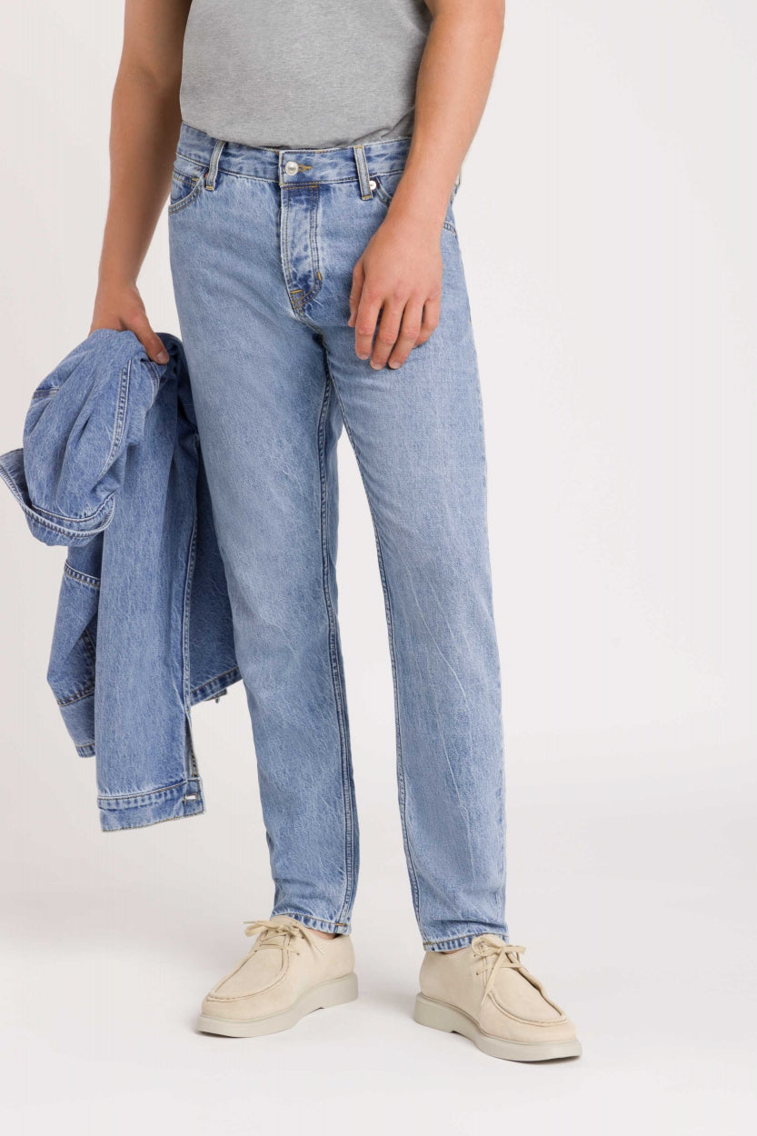 Kings Of Indigo Herren vegan Jeans Jerrick Cindy Mid Used Blau