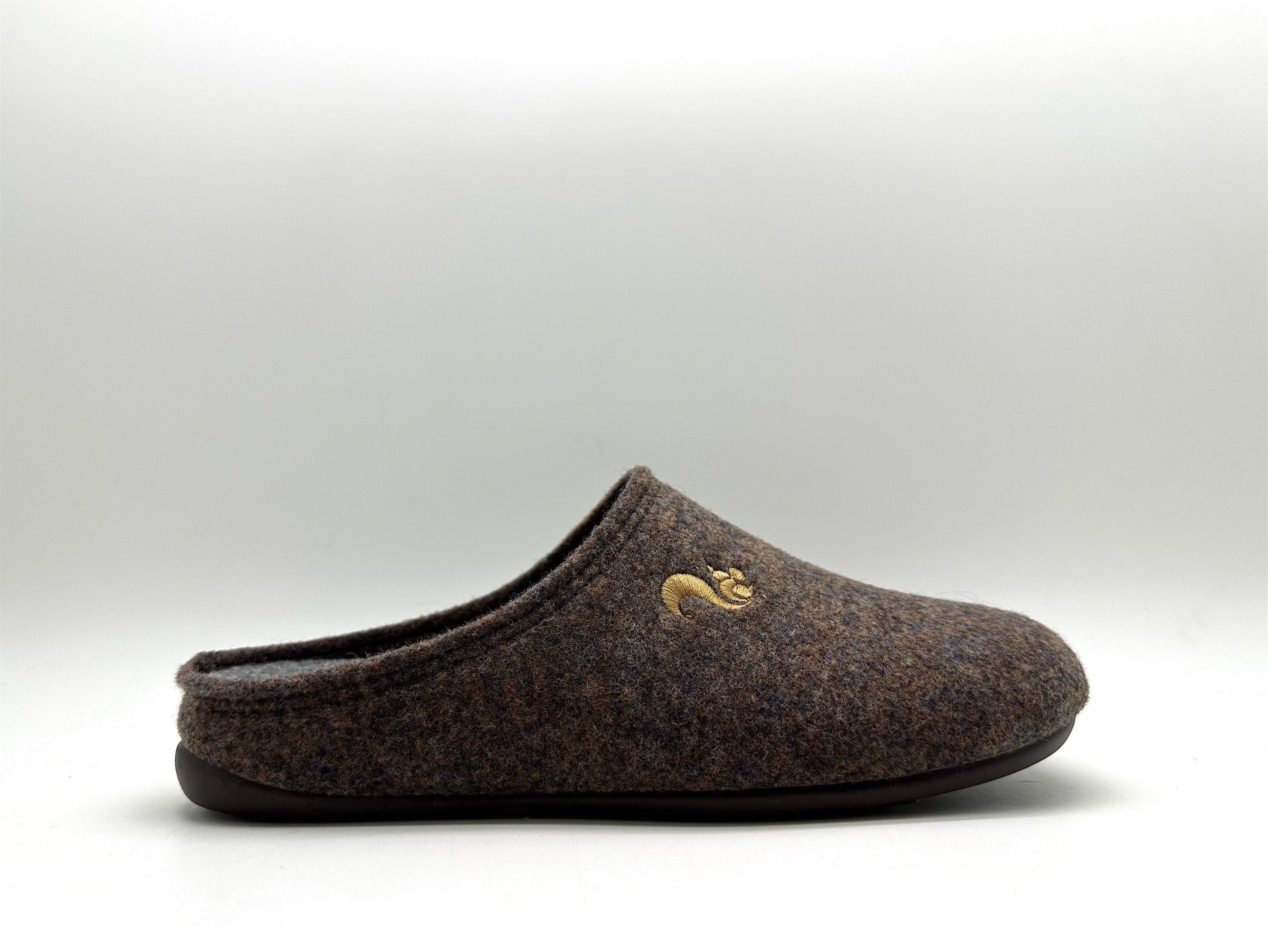 thies men vegan Slipper Recycled Pet Brown