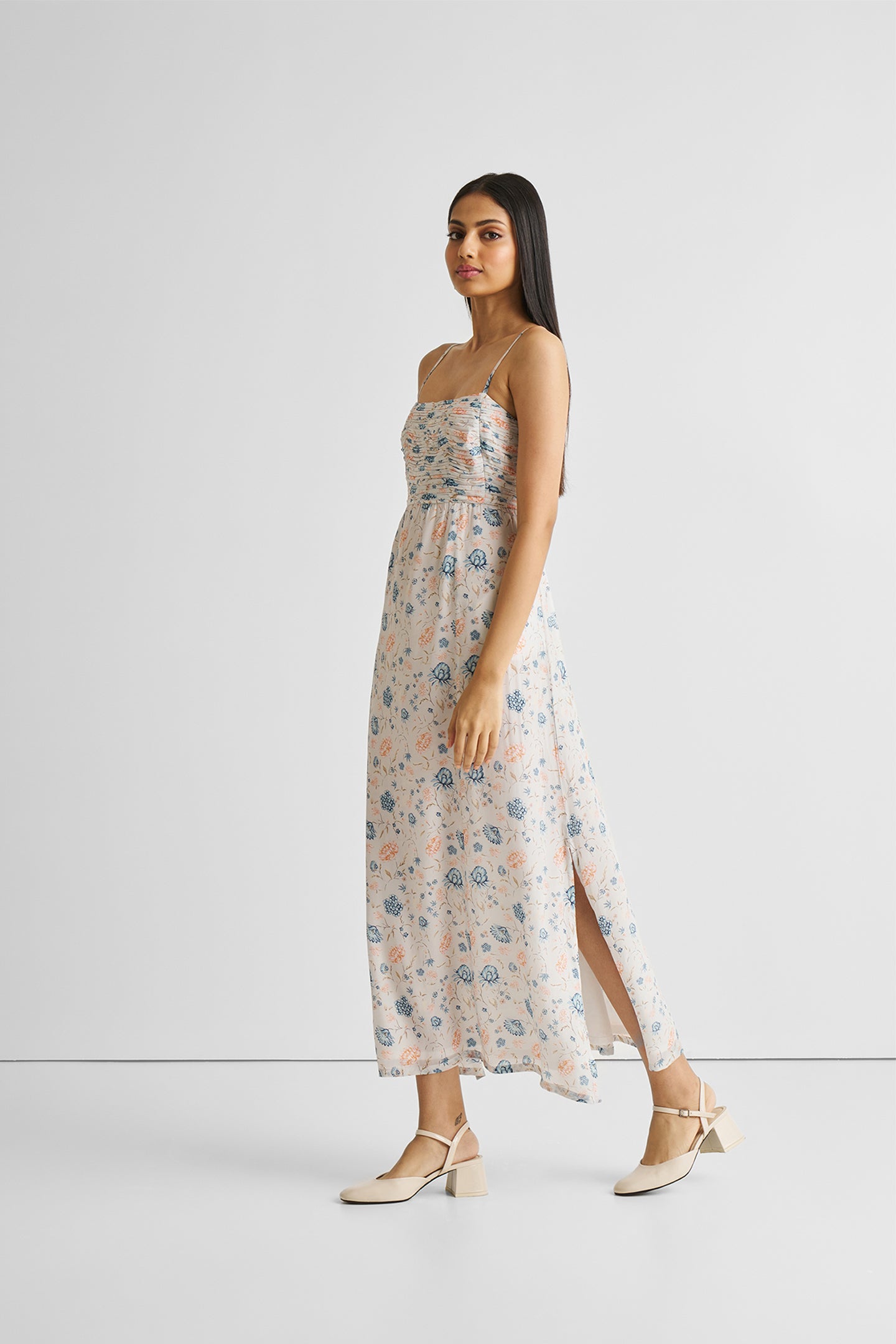 Reistor Maxi Dress Ruched Floral Strappy Azalea Allure Reistor Maxi Dress Ruched Floral Strappy Azalea Allure