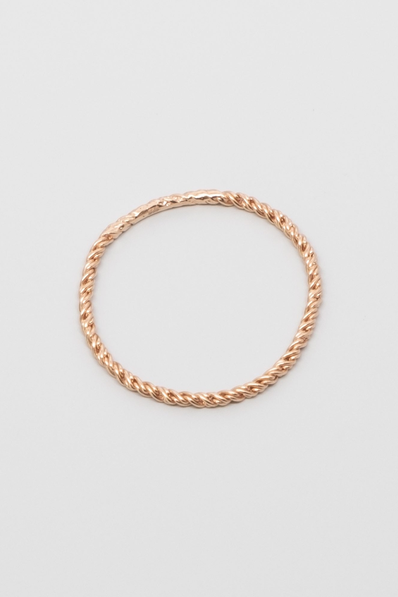fejn womens vegan Ring Tiny Chain Rose Gold