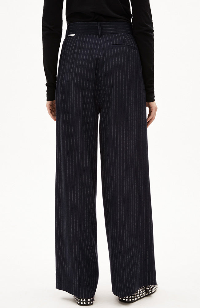 ARMEDANGELS womens vegan Pants Kaayua Pinstripe