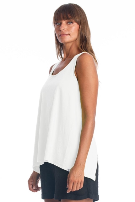 Image of RAVENS VIEW IBIZA dames vegan Top Makkelijk Wit