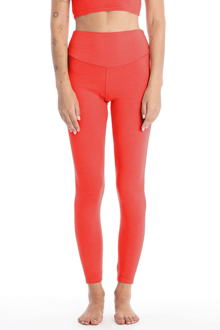 Image of RAVENS VIEW IBIZA dames vegan Legging Yoga Plus Stralend Rood