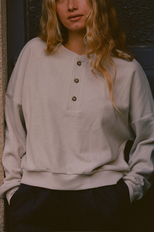 Image of NÃ©nÃ©s dames vegan Sweatshirt Taku Zand