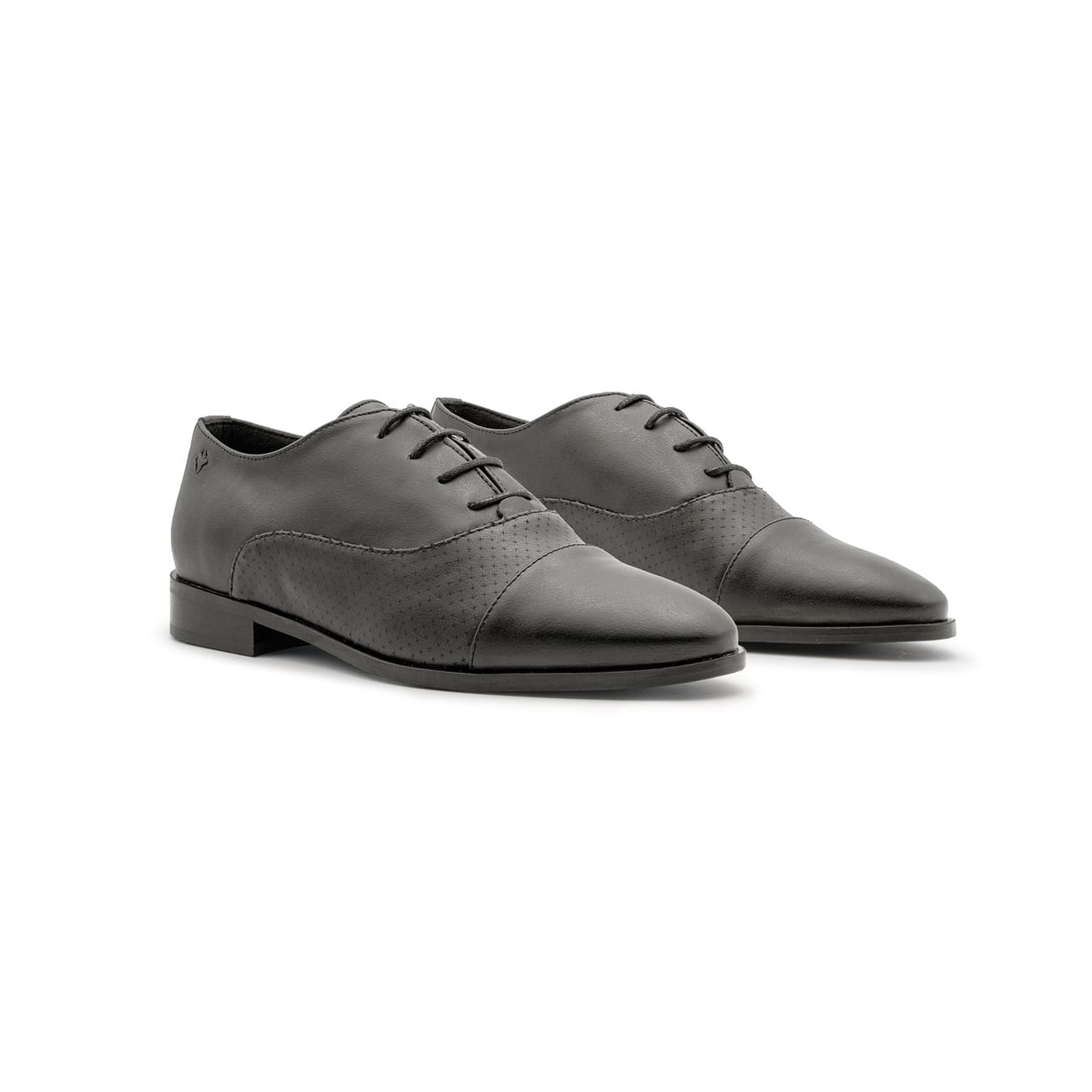 COG womens vegan Shoes Aiko Black
