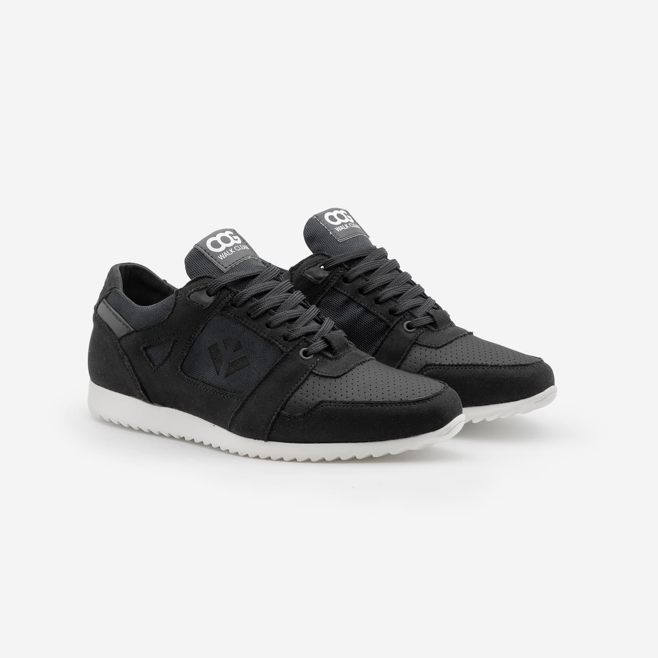 COG womens vegan Sneakers Women Raven Black