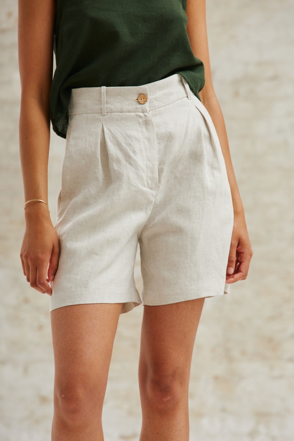Jyoti Fair Works Damen vegan Shorts Highwaist Aakash Greige
