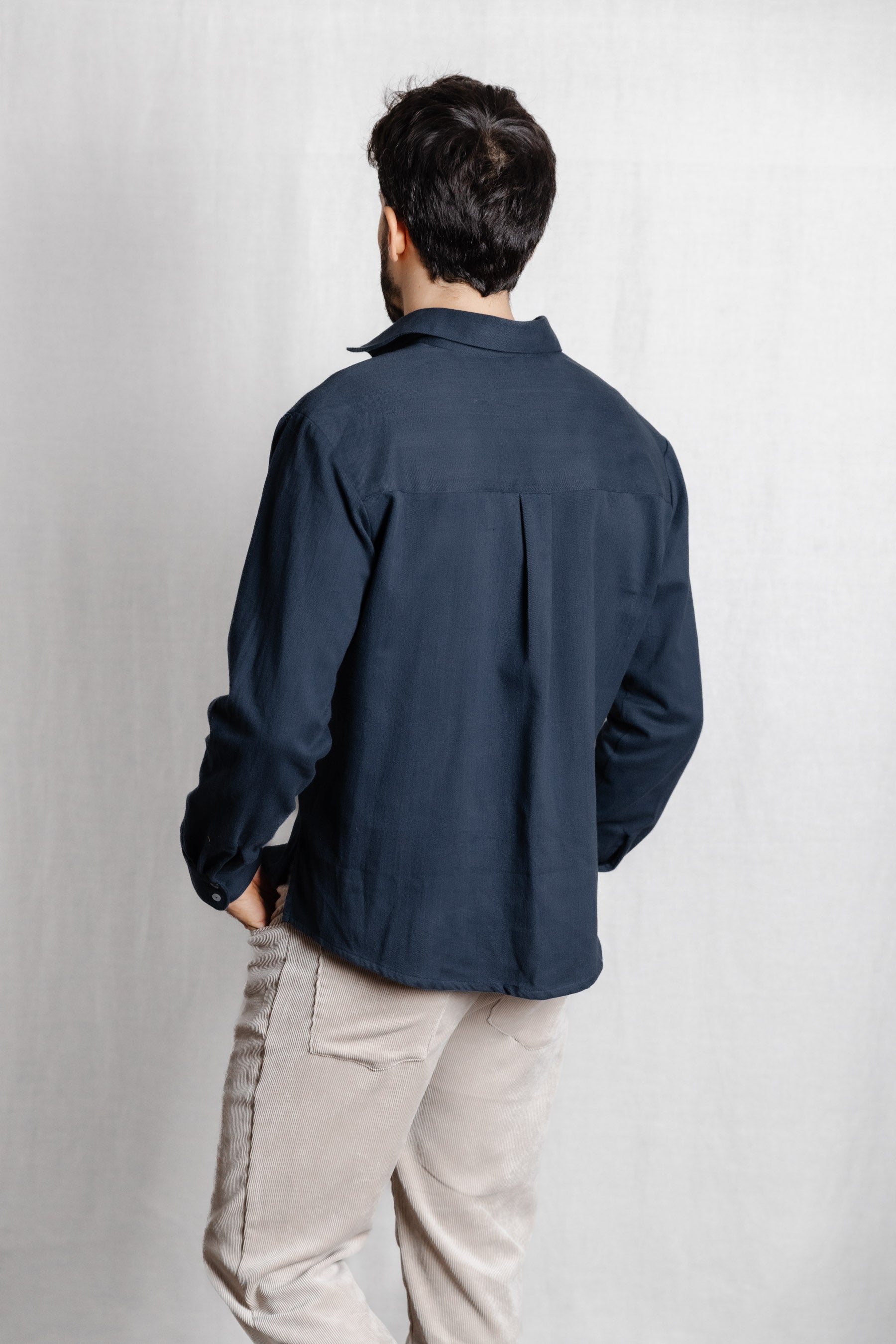 Jyoti - Fair Works men vegan Shirt Nakshita Grey Blue
