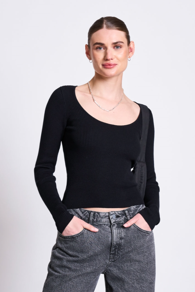 Image of JAN 'N JUNE dames vegan Longsleeve Knit Tige Zwart