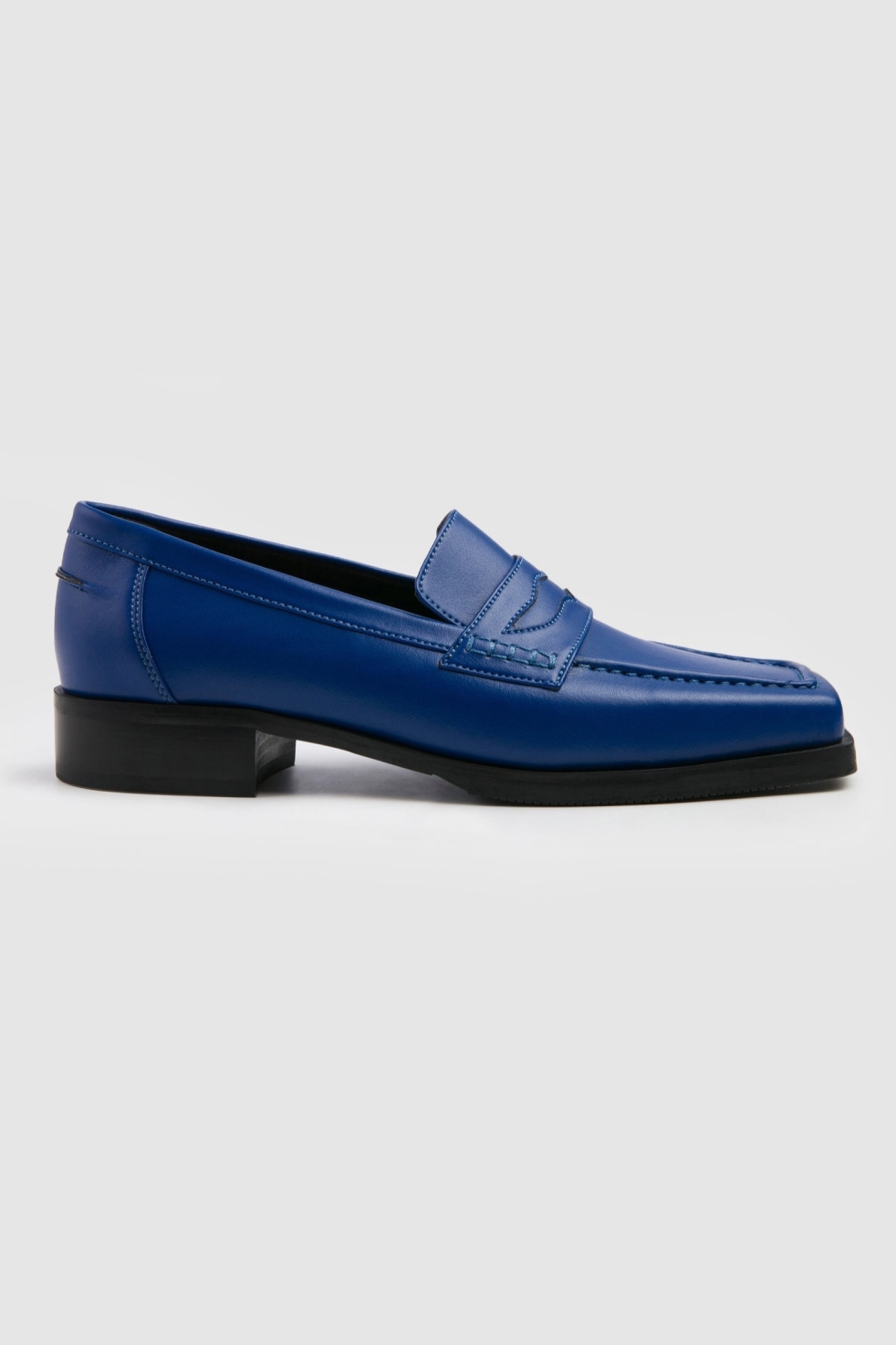 Prev Damen vegan Loafer Joan Elektrisch Blau