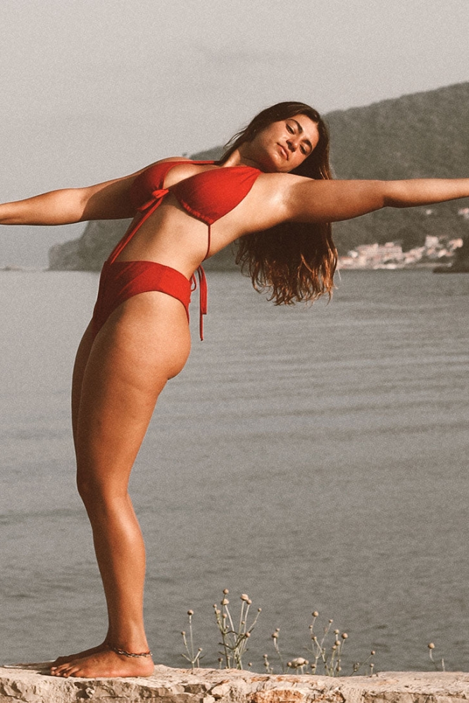 Image of Anekdot dames vegan Bikini Versatile + Core Geranium